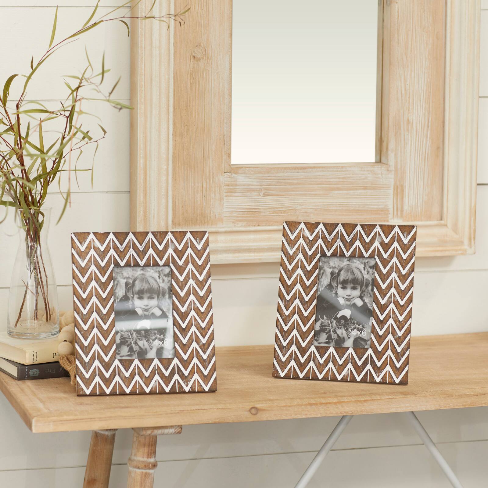 2 Pack Brown & White Chevron Modern 8" x 9" Frame