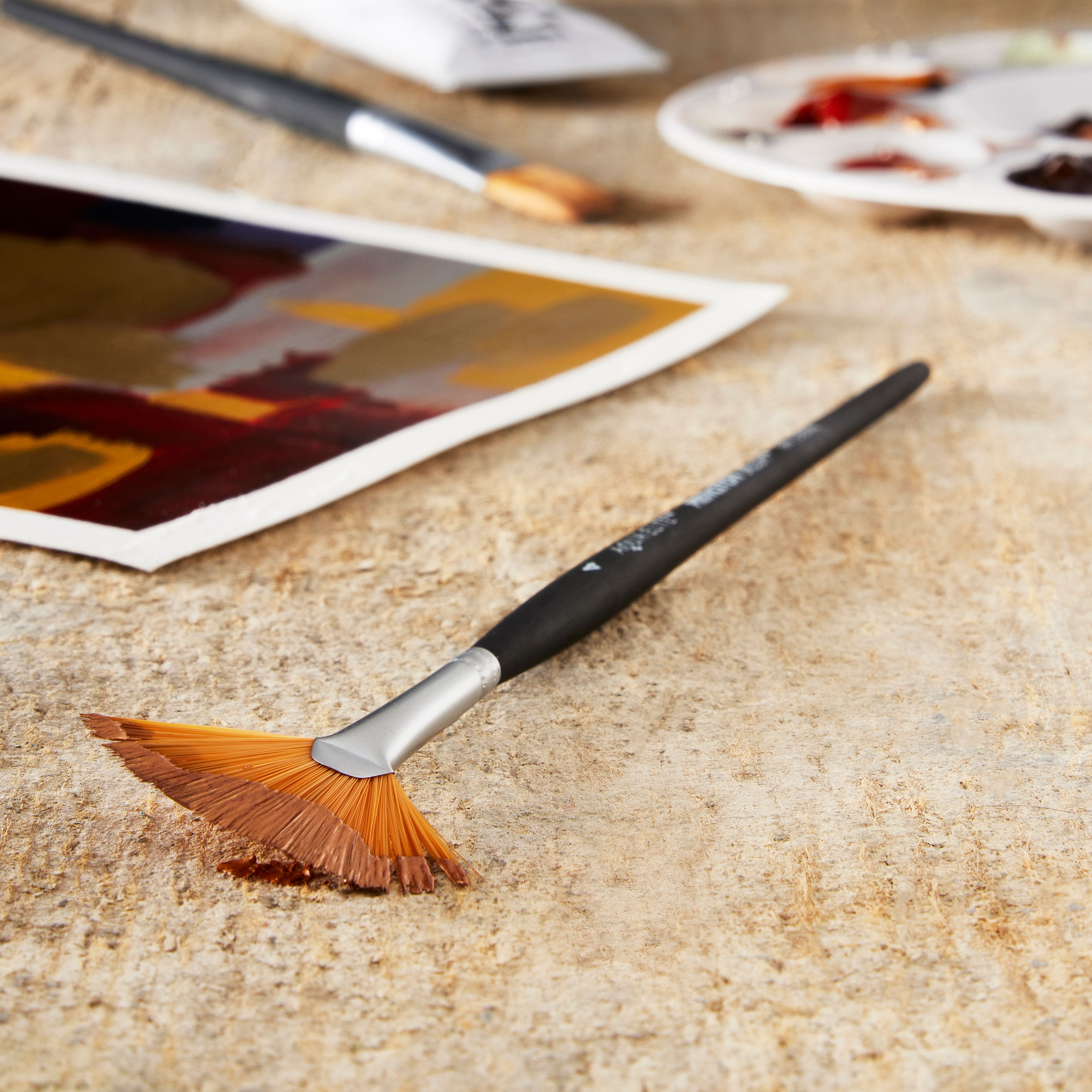 Pinceaux Peinture Huile en Éventail Poils de Sanglier Naturels - LEA-SHALL  6PCS Pinceau Professionnels pour Peinture à l'huile, Peinture Acrylique,  Peinture Aquarelle, Set Artiste : : Cuisine et Maison