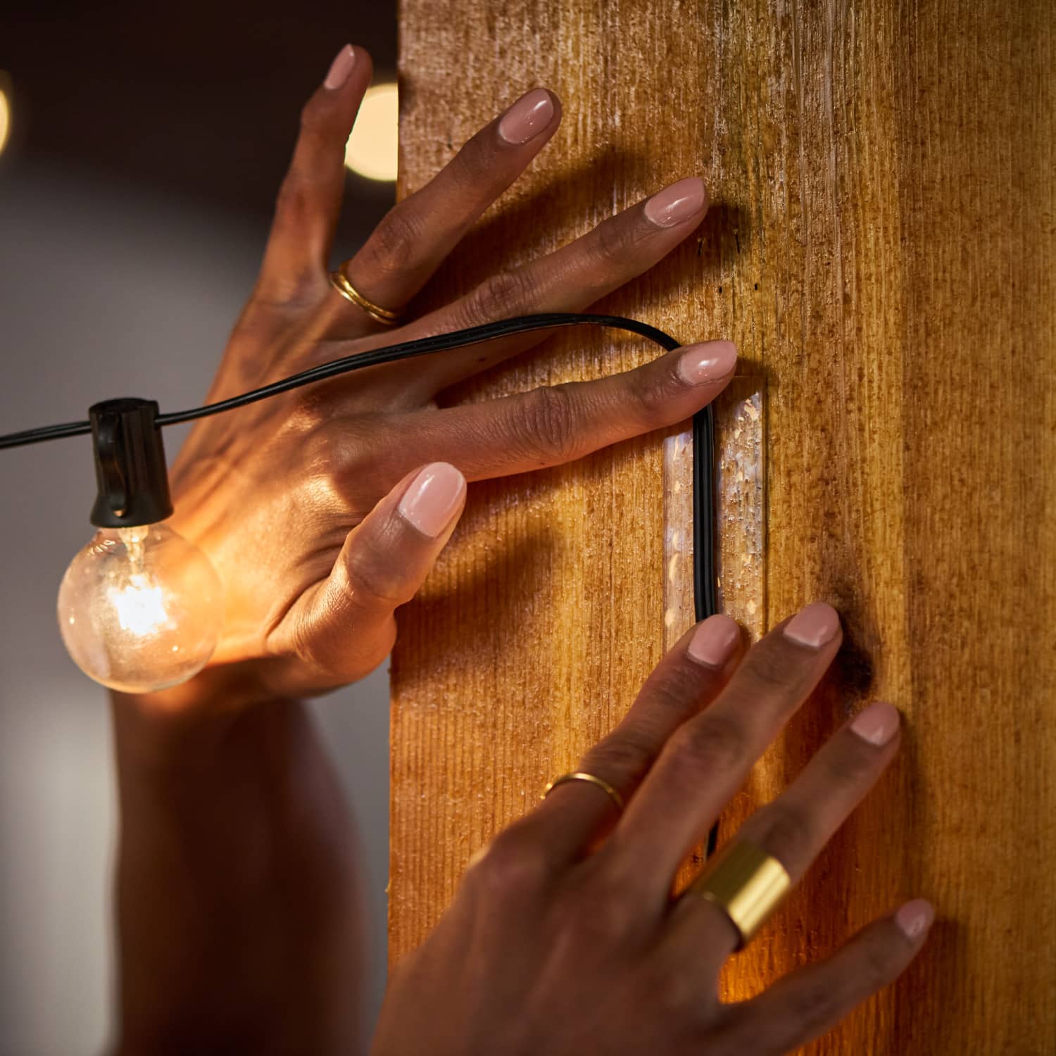 Duck Max Strength® Nano-Grab™ Gel Mounting Tape