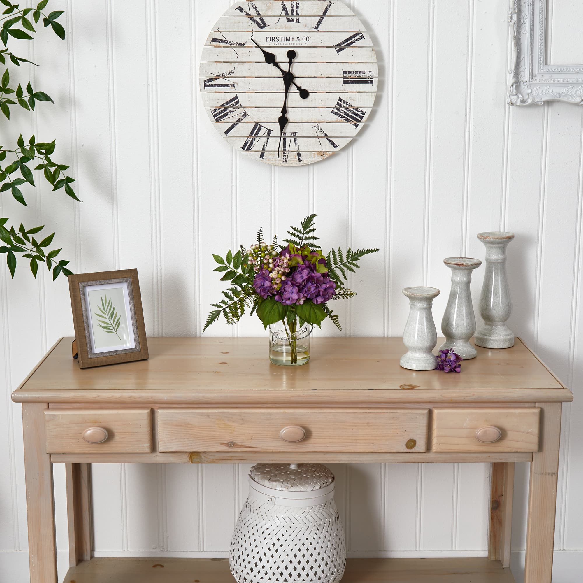 14&#x201D; Hydrangea &#x26; Berry Arrangement in Glass Vase