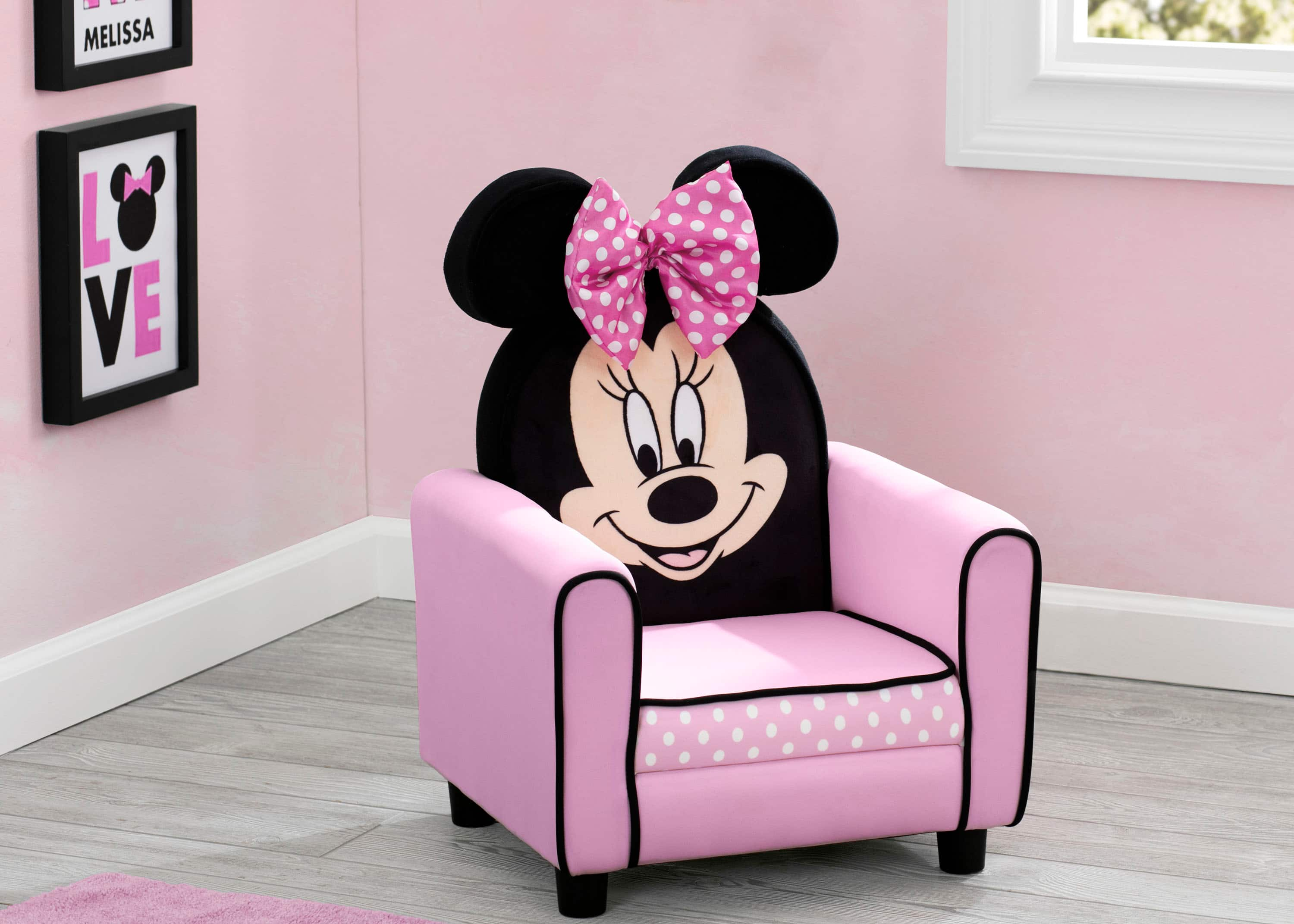 Delta Children Minnie Mouse Figural Upholstered Chair