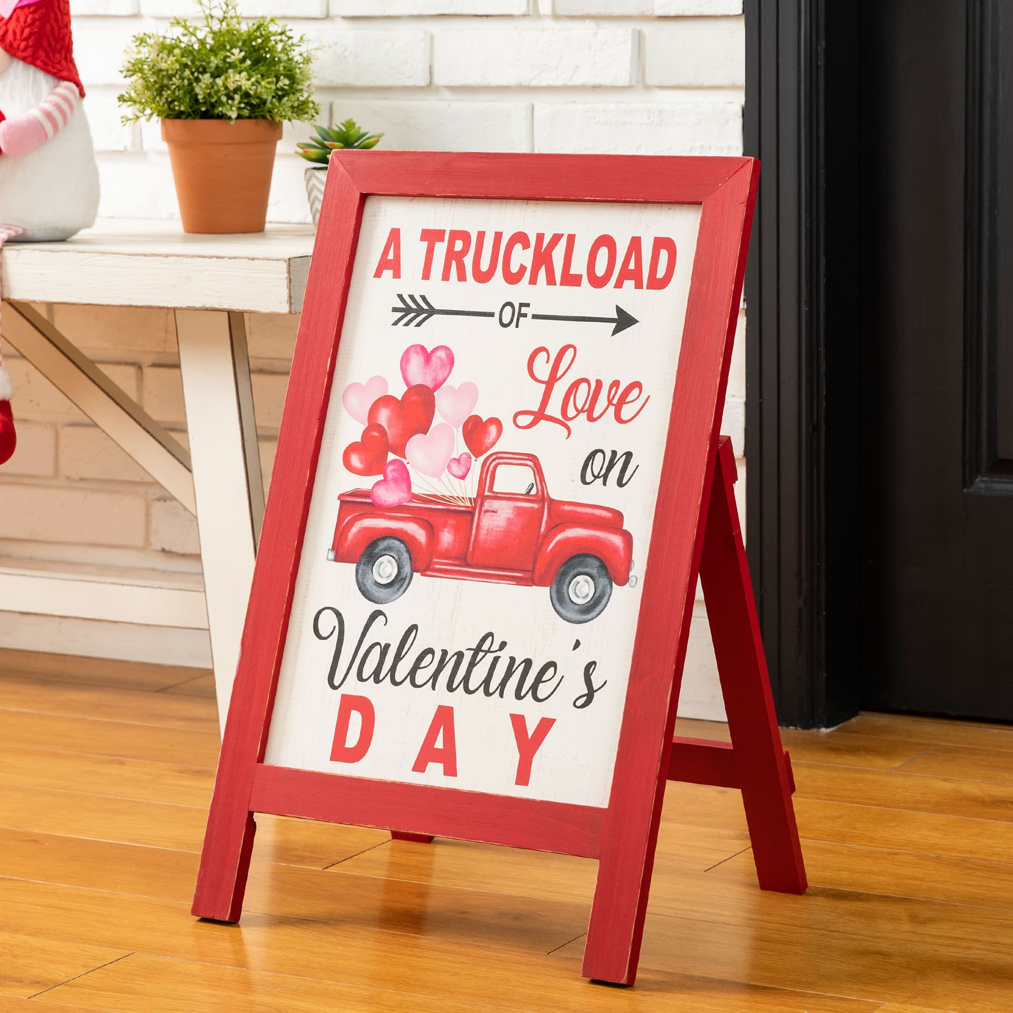 Glitzhome&#xAE; 24&#x22; Wooden Valentine&#x27;s Truck Standing Porch Sign