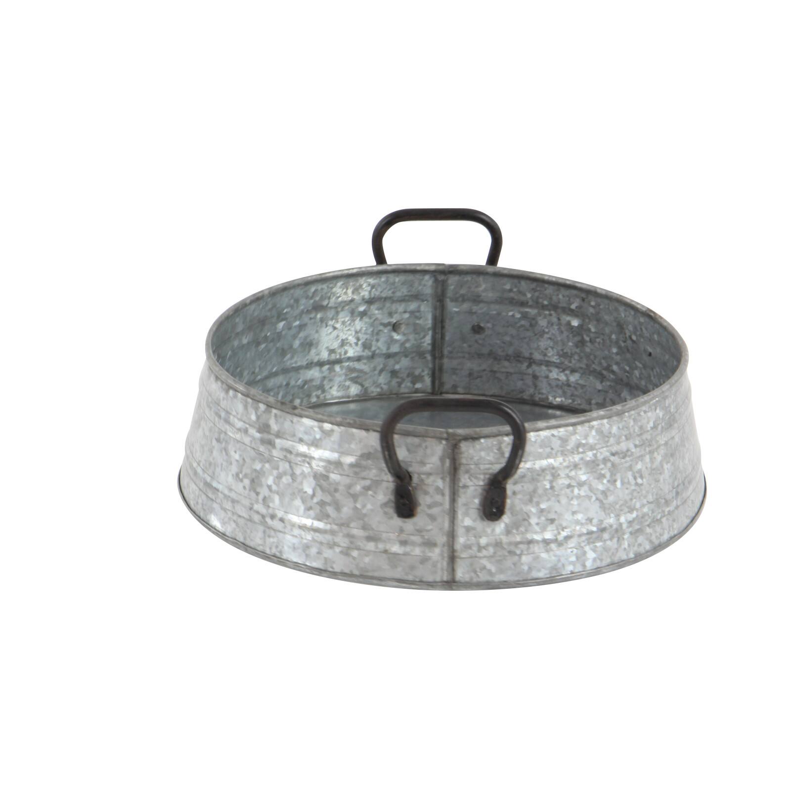 Set of 3" Grey Metal Farmhouse Tray, 18", 16", 14"