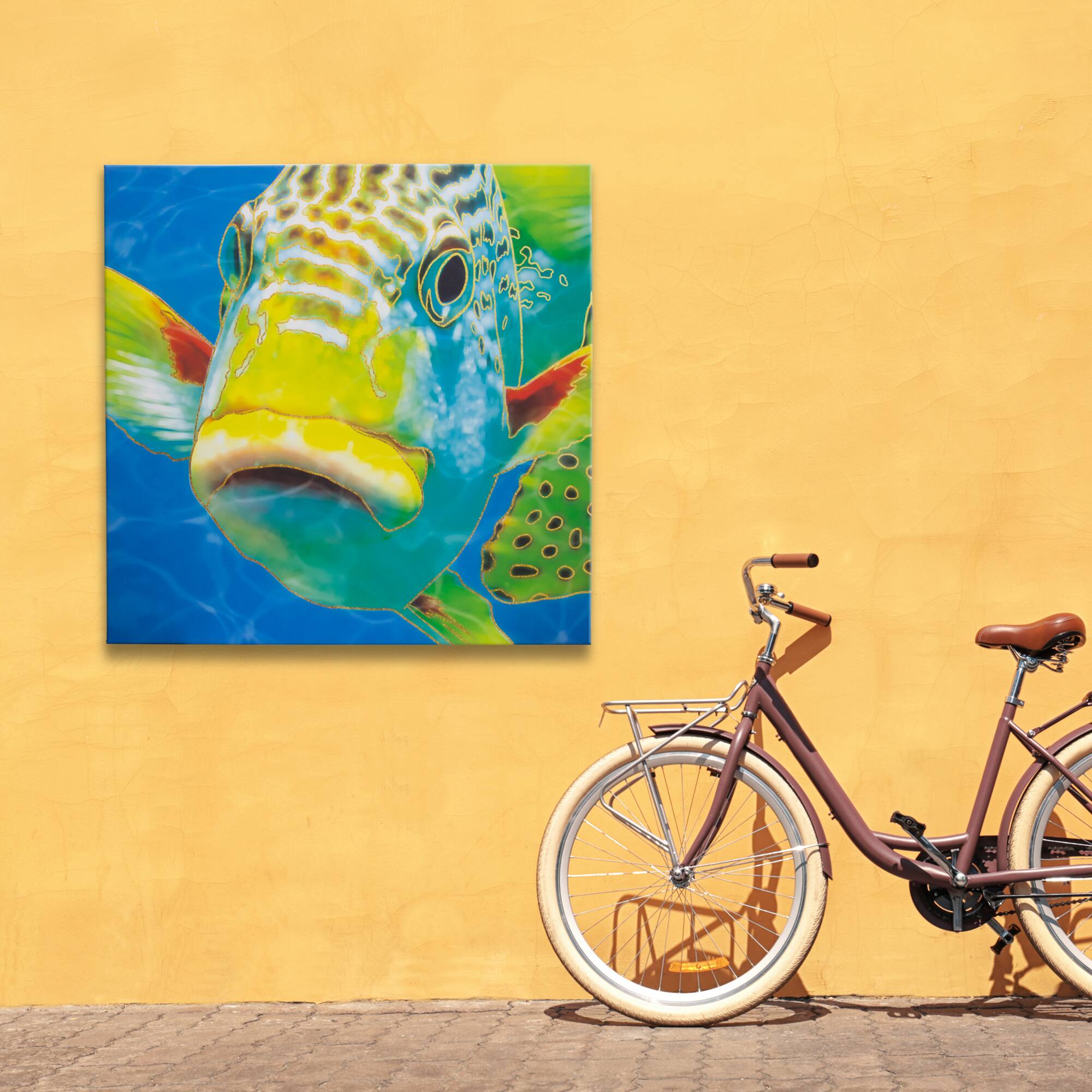 Fish Lips Outdoor Canvas Art Print - 35"x35"