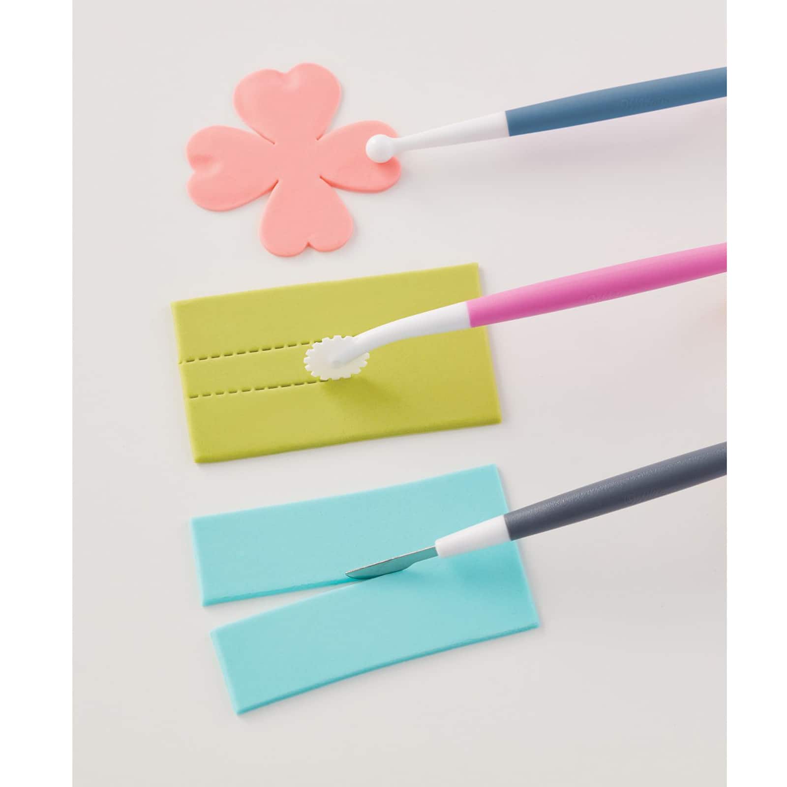 Wilton™ 3-Piece Fondant Starter Tool Set