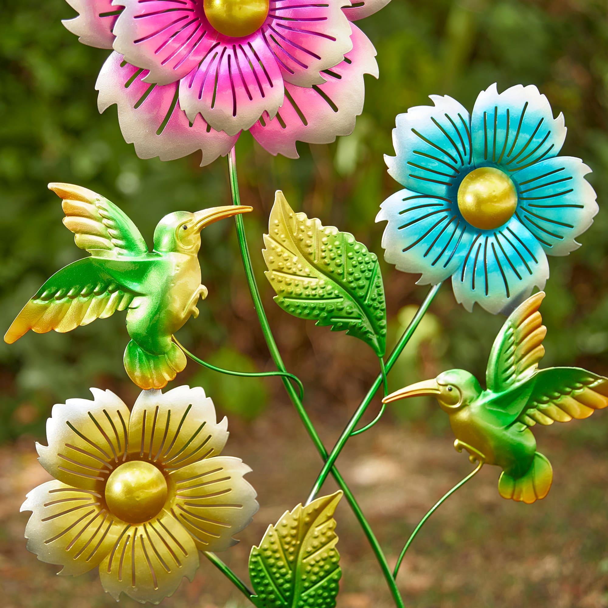 Glitzhome® 34" Flowers & Hummingbirds Garden Stake