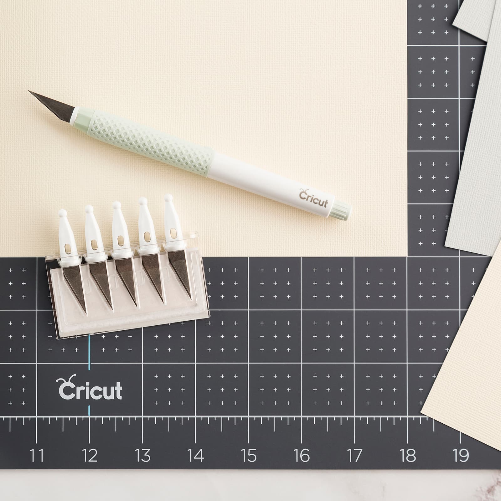Cricut&#xAE; Mint TrueControl Kit&#x2122;