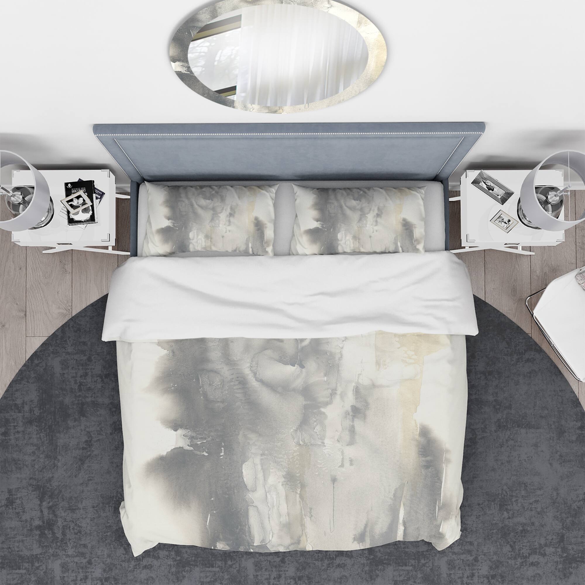 Designart &#x27;Gold Glamour Direction II&#x27; Geometric Bedding Set - Duvet Cover &#x26; Shams