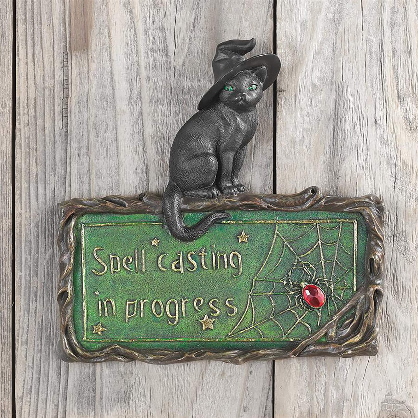 Design Toscano 7&#x22; Witch&#x27;s Cat Spell-Casting Wall Sculpture