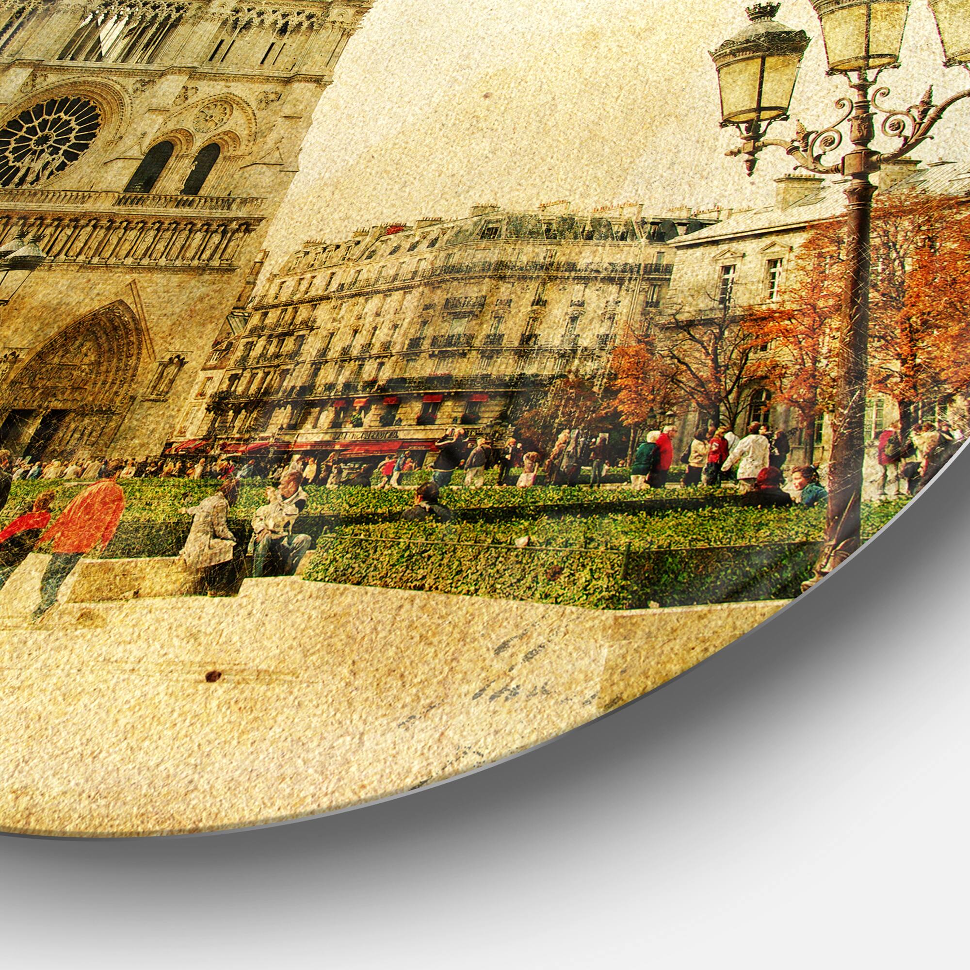 Designart - Notre Dame Cathedral Vintage Card&#x27; Disc Contemporary Circle Metal Wall Art