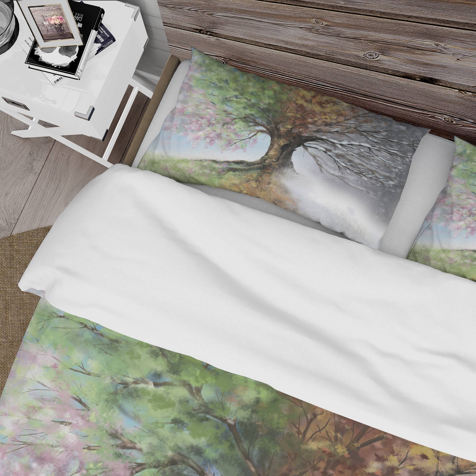 Designart &#x27;Tree with Four Seasons&#x27; Traditional Bedding Set - Duvet Cover &#x26; Shams