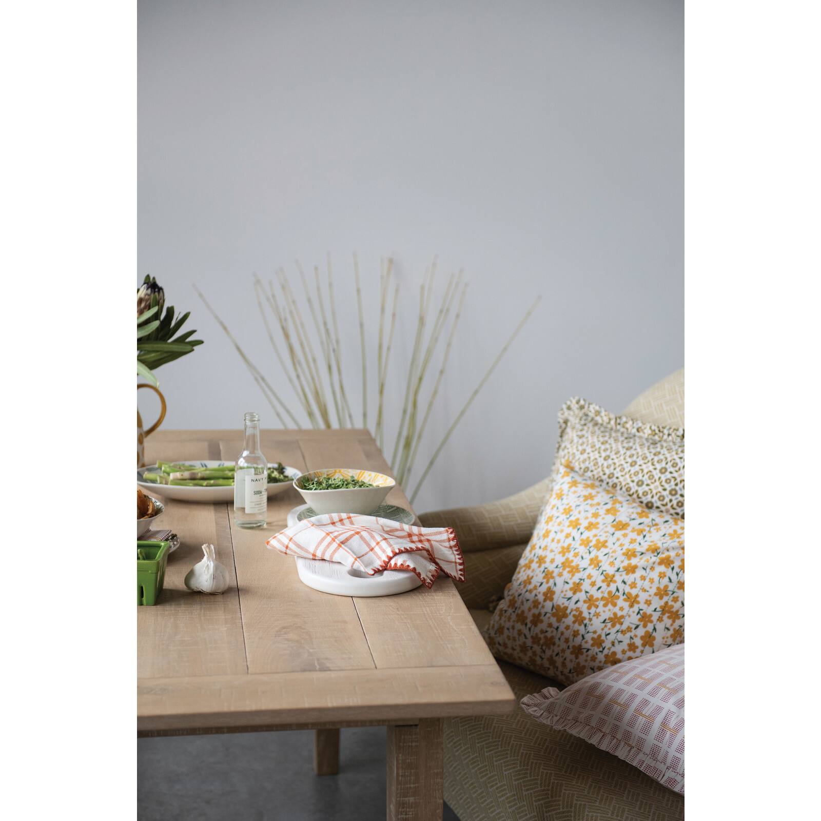 Hello Honey® 19" Textured White Acacia Wood Cheese/Serving Board