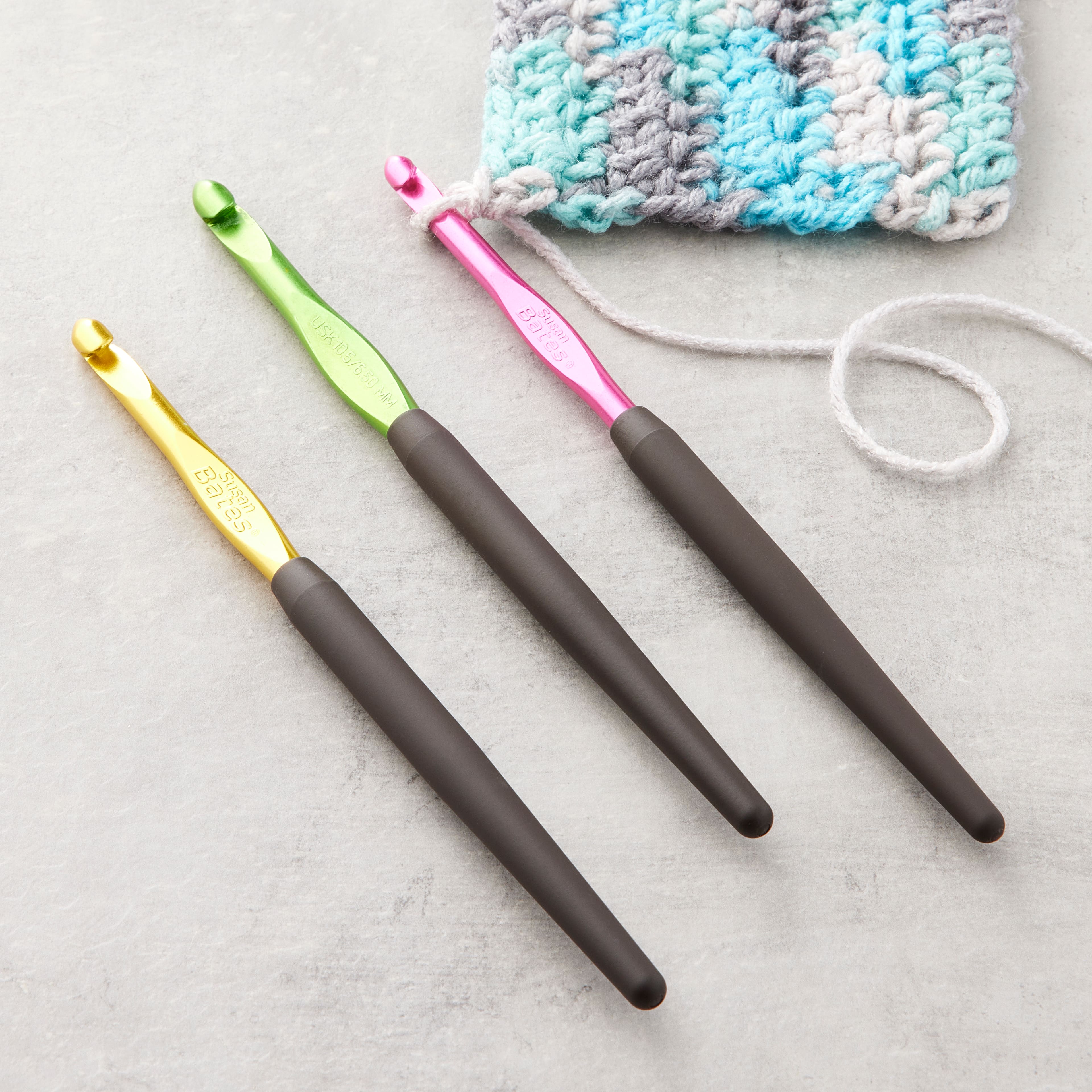 Crochet Hooks Set 59pcs Knitting Needles Sets 1.0-6.0mm Ergonomic Crochet  Kits Soft Grip Handle Crochet Tools Yarn Knitting Tool Accessories with