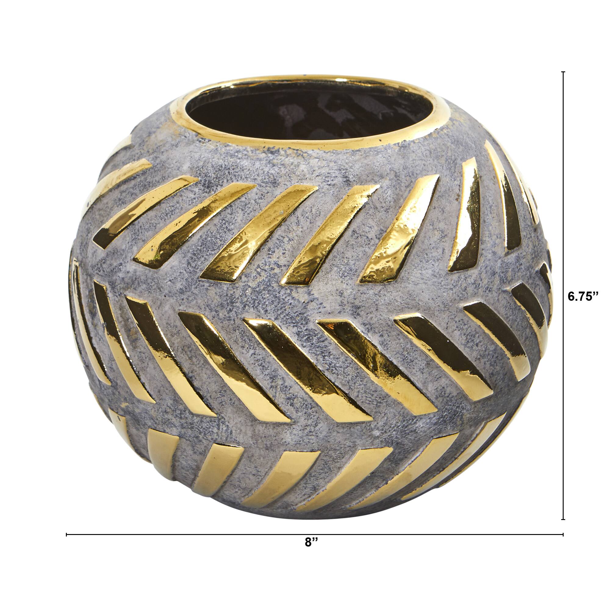 7&#x22; Regal Round Stone Vase with Gold Accents