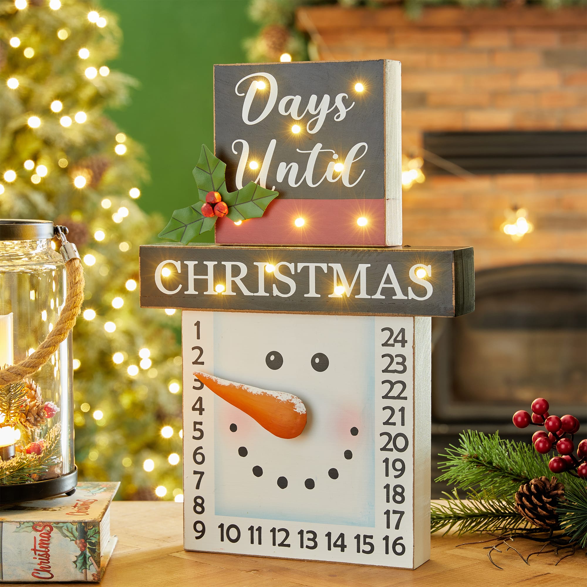 Glitzhome&#xAE; 15&#x22; LED Christmas Snowman Countdown D&#xE9;cor