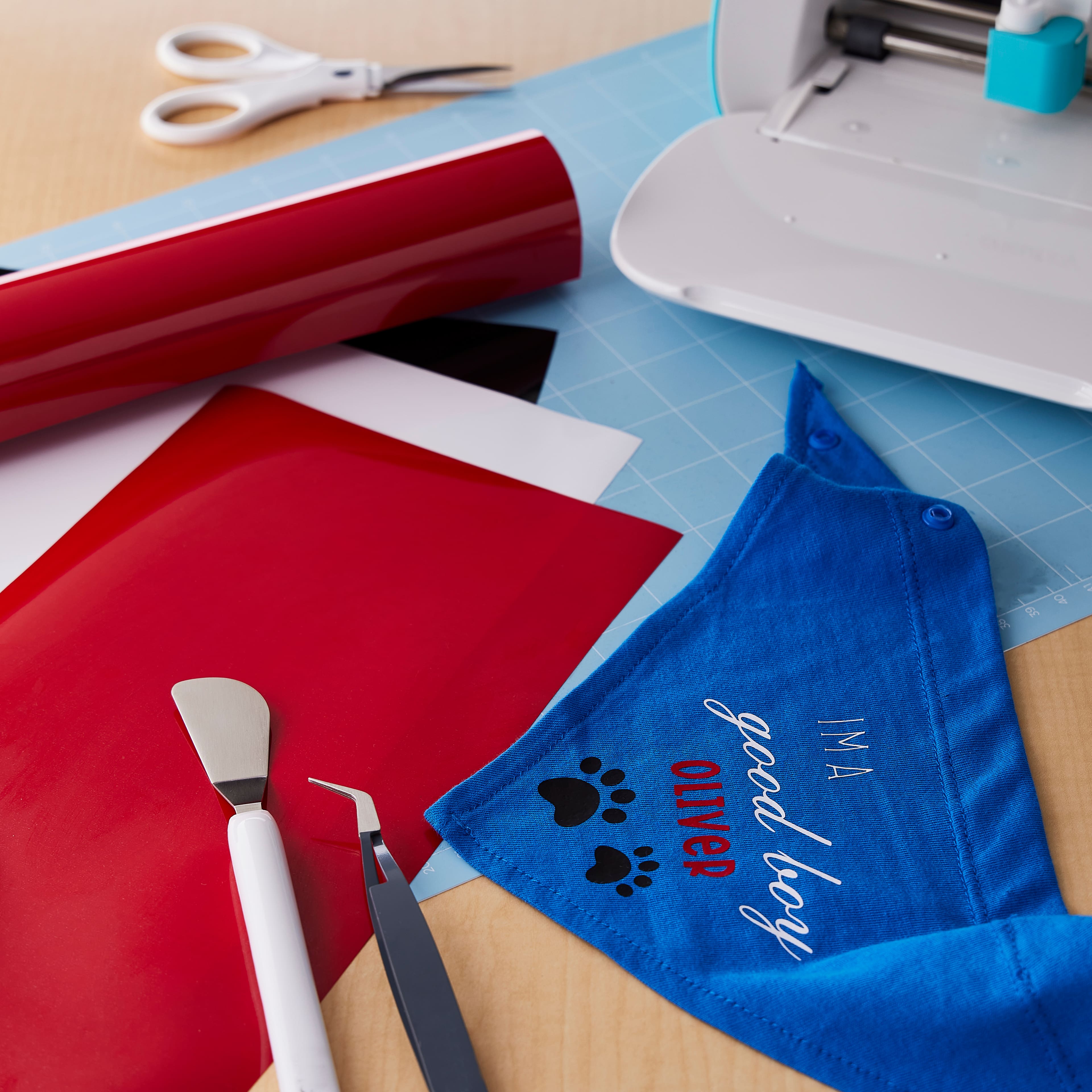 Siser® Easyweed® Heat Transfer Vinyl Sampler, Red, White & Black