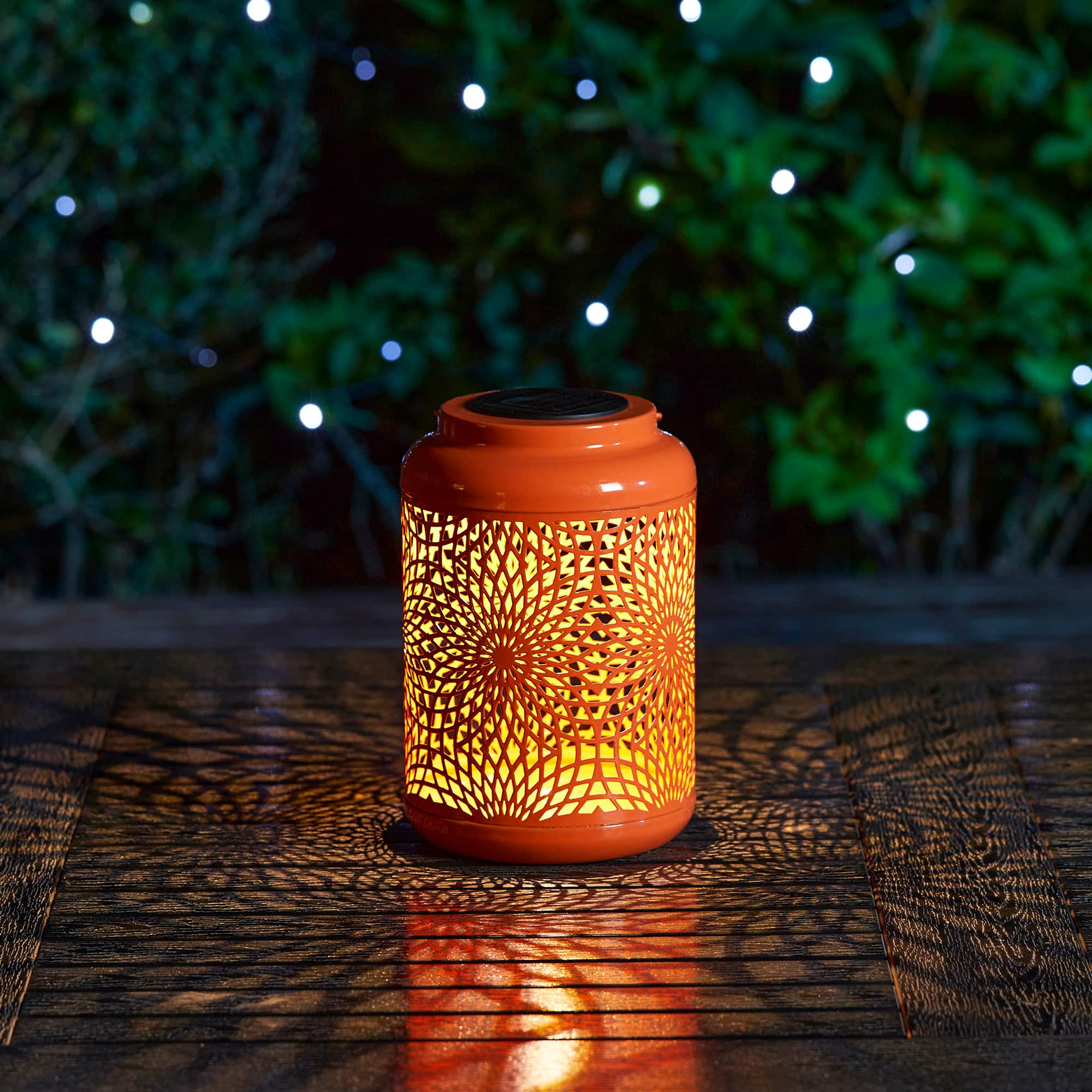 Glitzhome&#xAE; 9&#x22; Cutout Metal Solar Powered Outdoor Hanging Lantern
