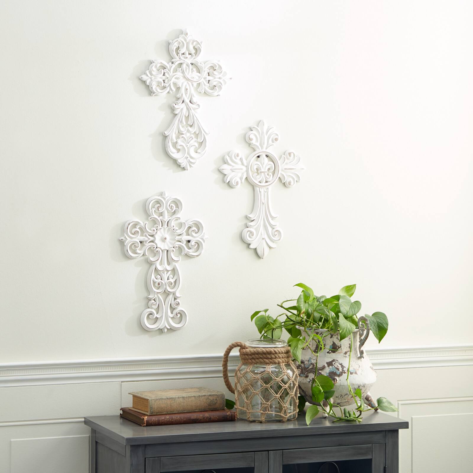 Set of 3 White Wood Traditional Wall Decor 11&#x22;, 10&#x22;