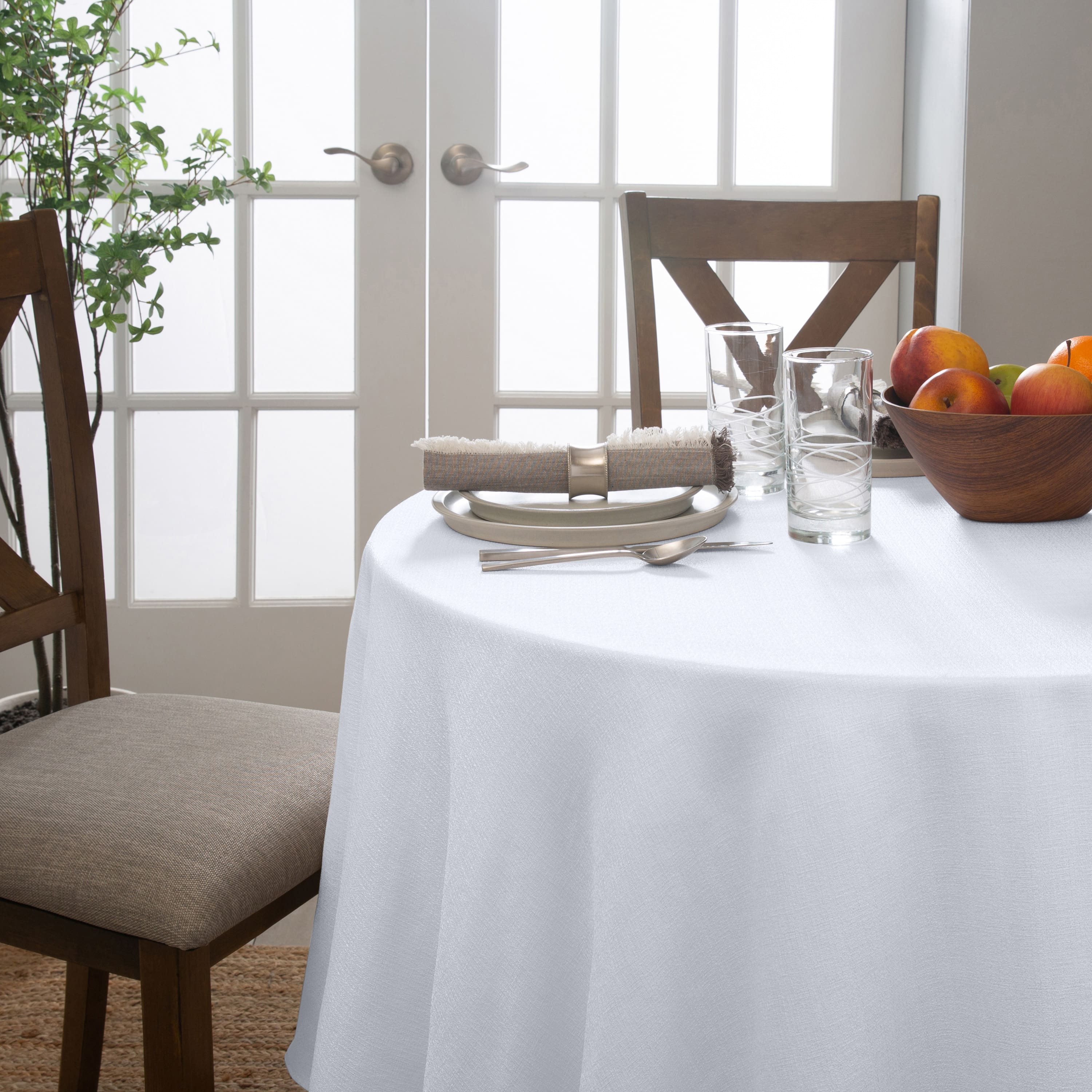 Home Details Chic &#x26; Rustic Tablecloth