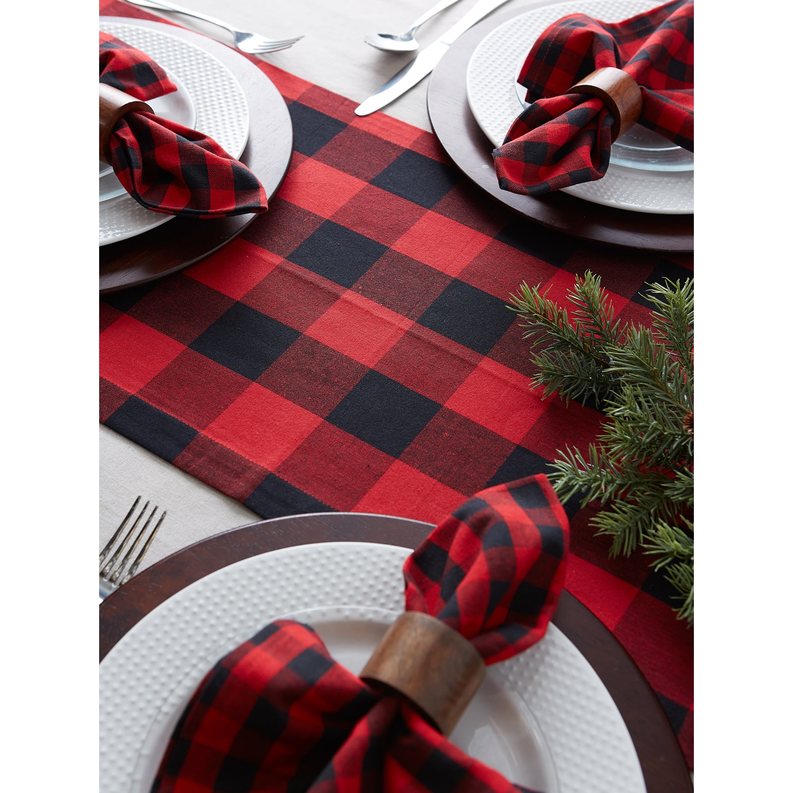 DII&#xAE; 108&#x22; Buffalo Check Table Runner