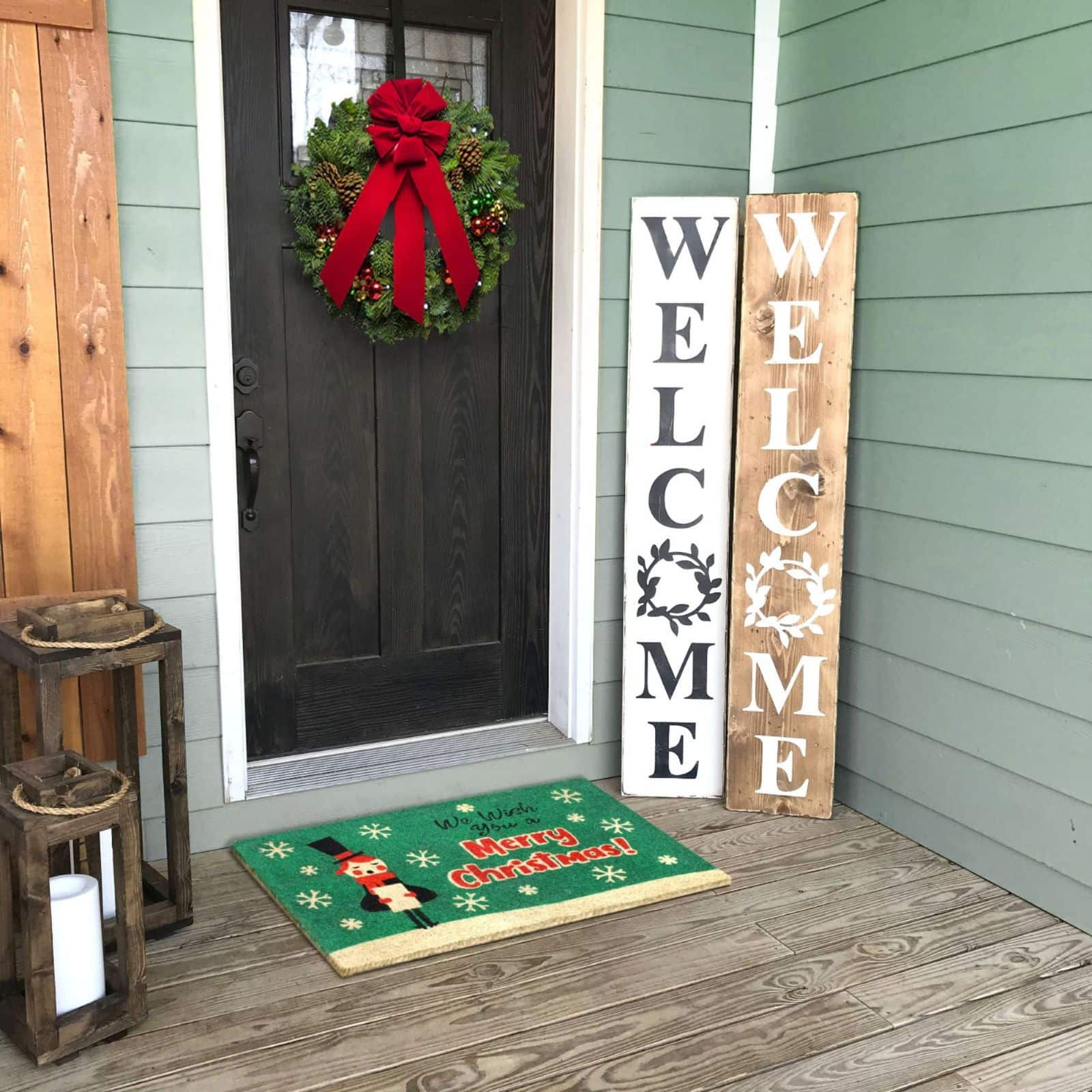 RugSmith Green Machine Tufted Holiday We Wish You A Merry Caroler Area Rug, 18&#x27;&#x27; x 30&#x27;&#x27;