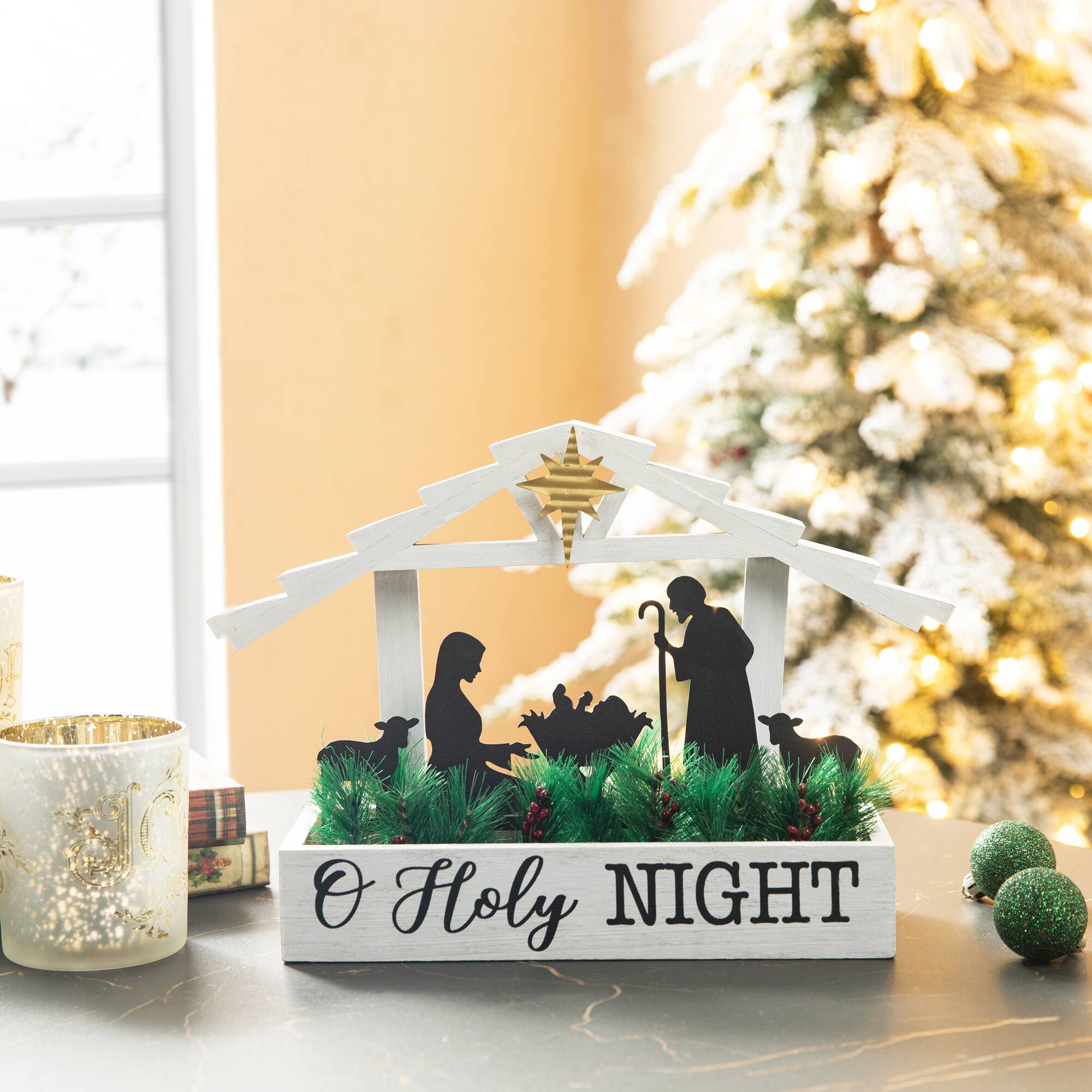 Glitzhome&#xAE; 9.7&#x22; Nativity Table D&#xE9;cor