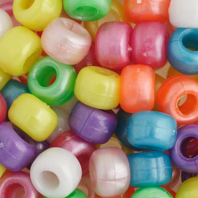 Plastic White Vertical Hole Alphabet Beads, 11mm Cube, Vowel Set, 60 b -  Pony Bead Store