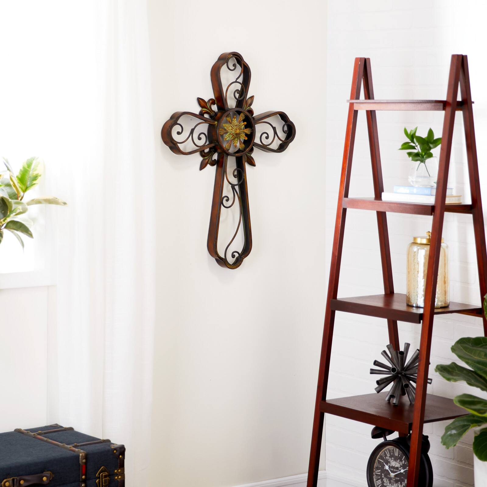 Brown Metal Traditional Wall Decor, 31&#x22; x 23&#x22;