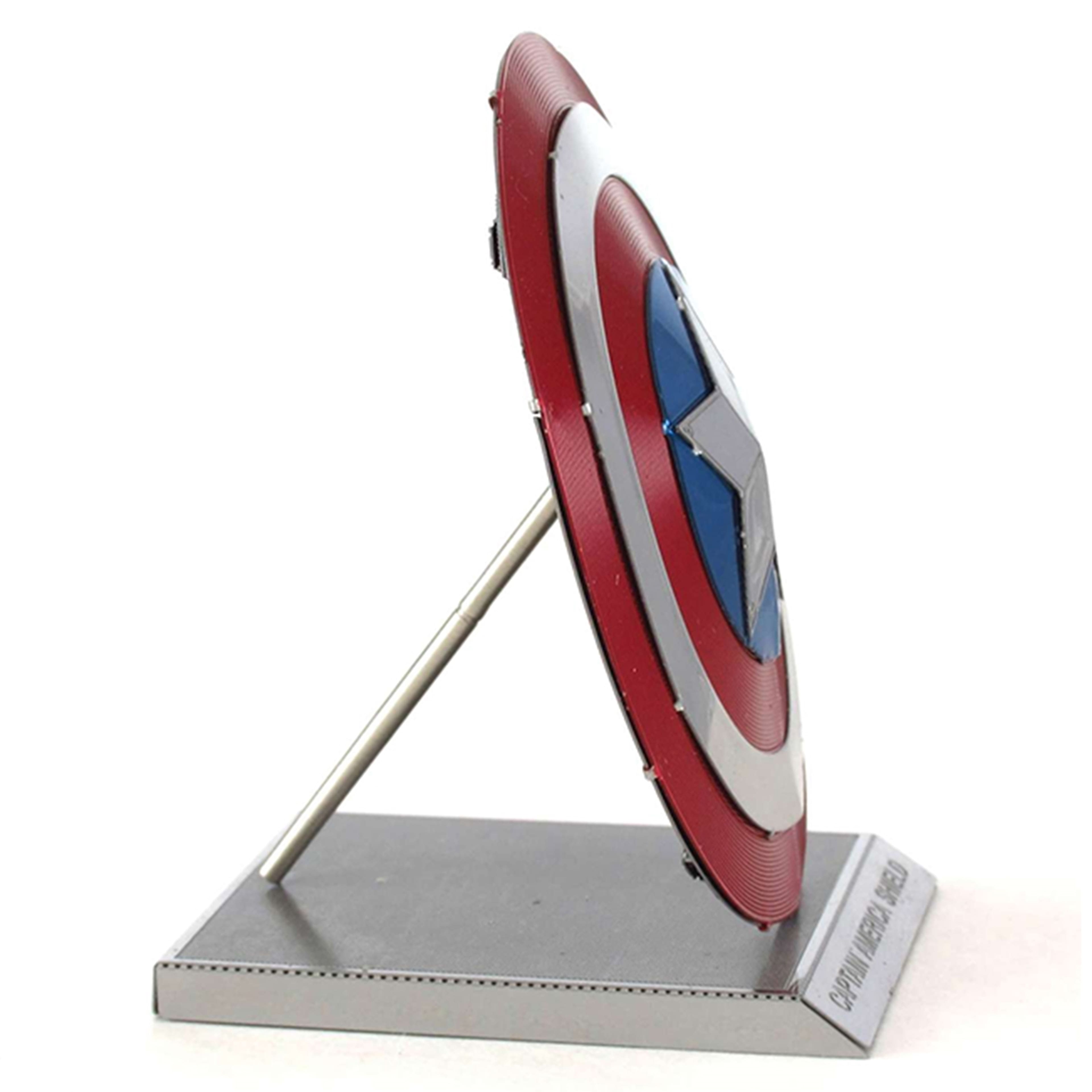 Metal Earth&#xAE; Marvel&#xAE; Avengers Captain America&#x27;s Shield Steel Model Kit