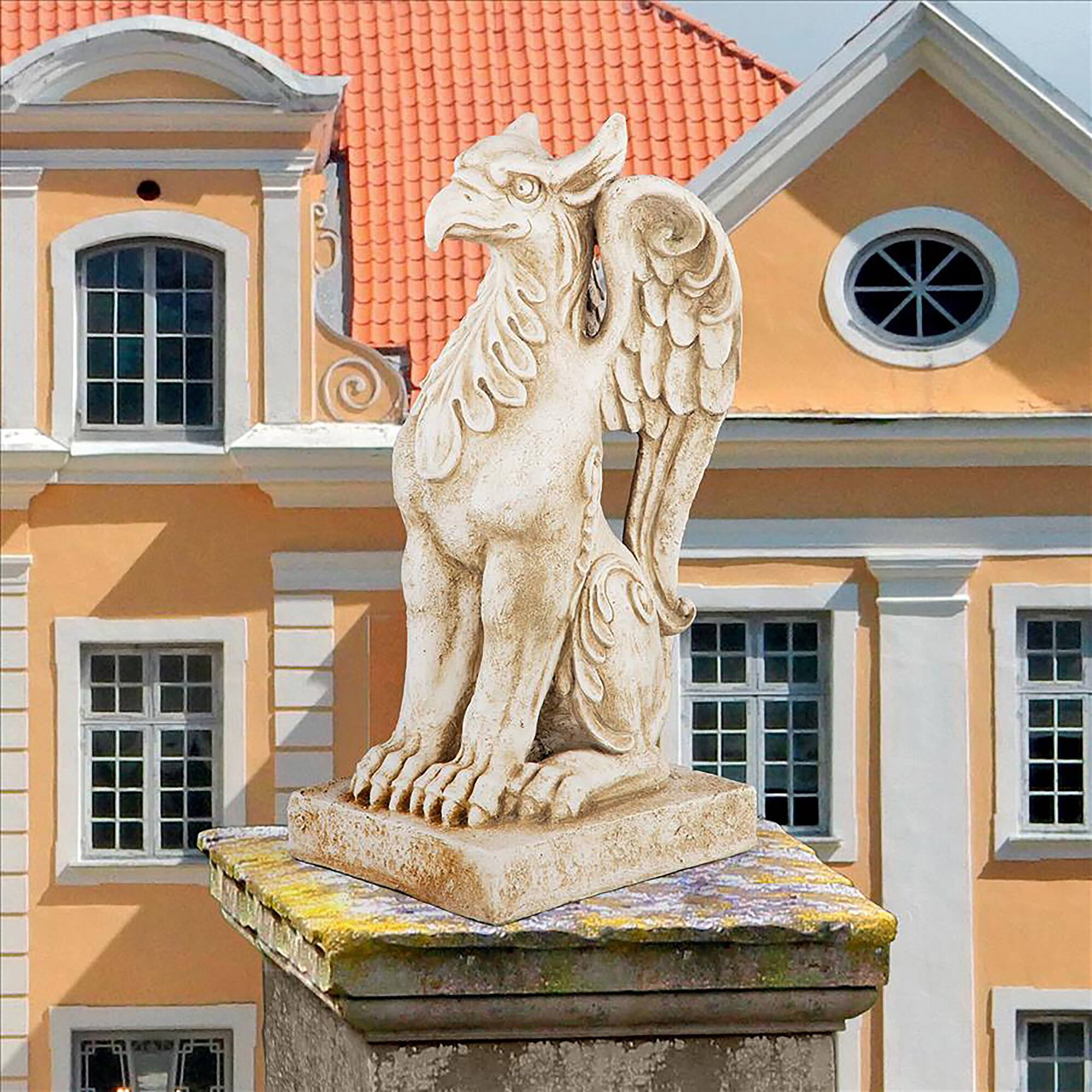 Design Toscano 20.5&#x22; The Gryphon Sentinel of Guildford Court Statue