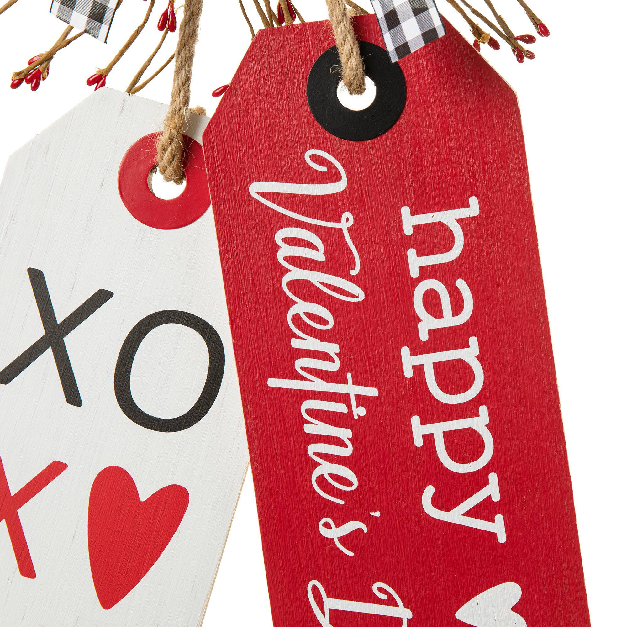 Glitzhome&#xAE; 24&#x22; Valentine&#x27;s Wooden Doorknob Hanging D&#xE9;cor