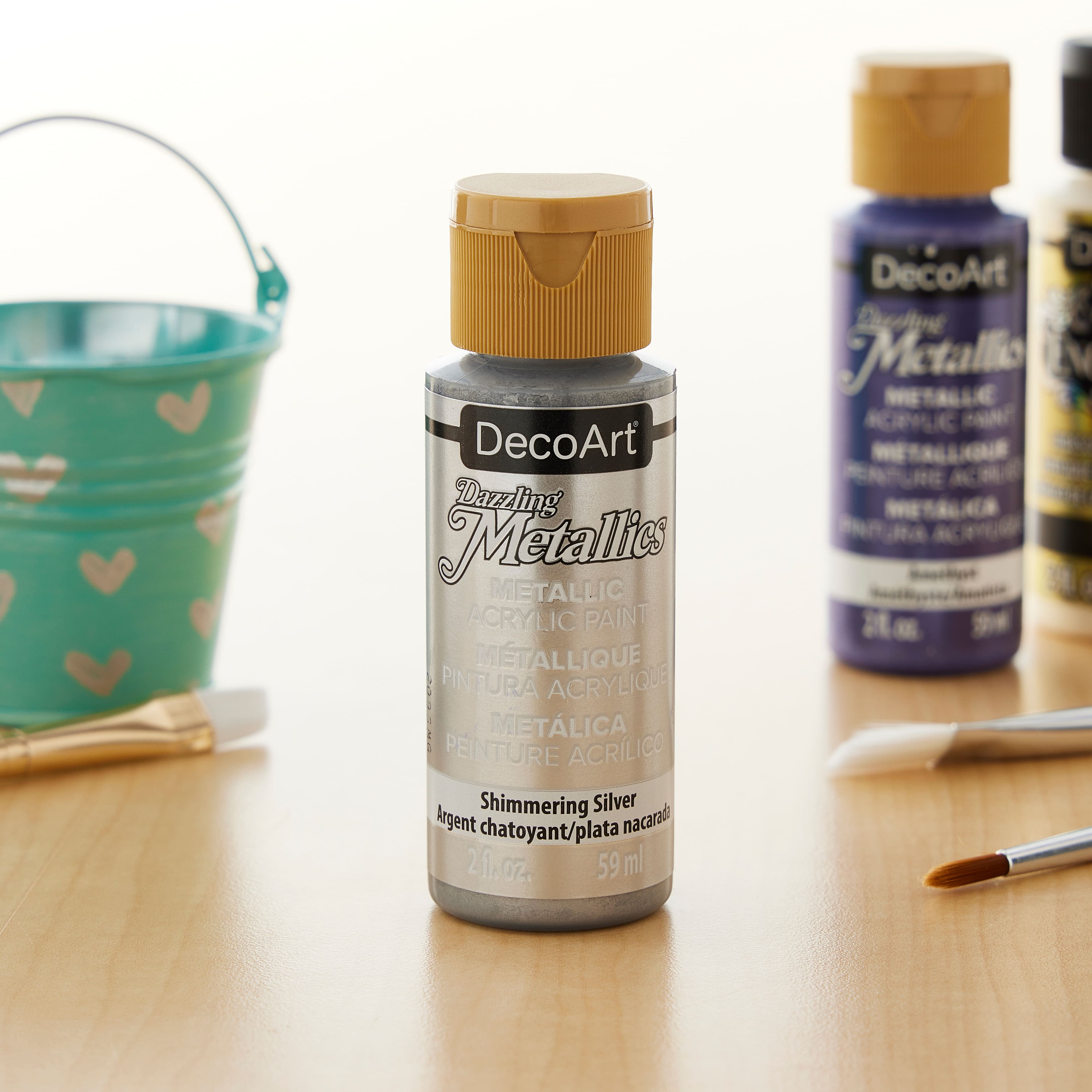 DecoArt&#xAE; 2oz. Dazzling Metallics&#xAE; Paint