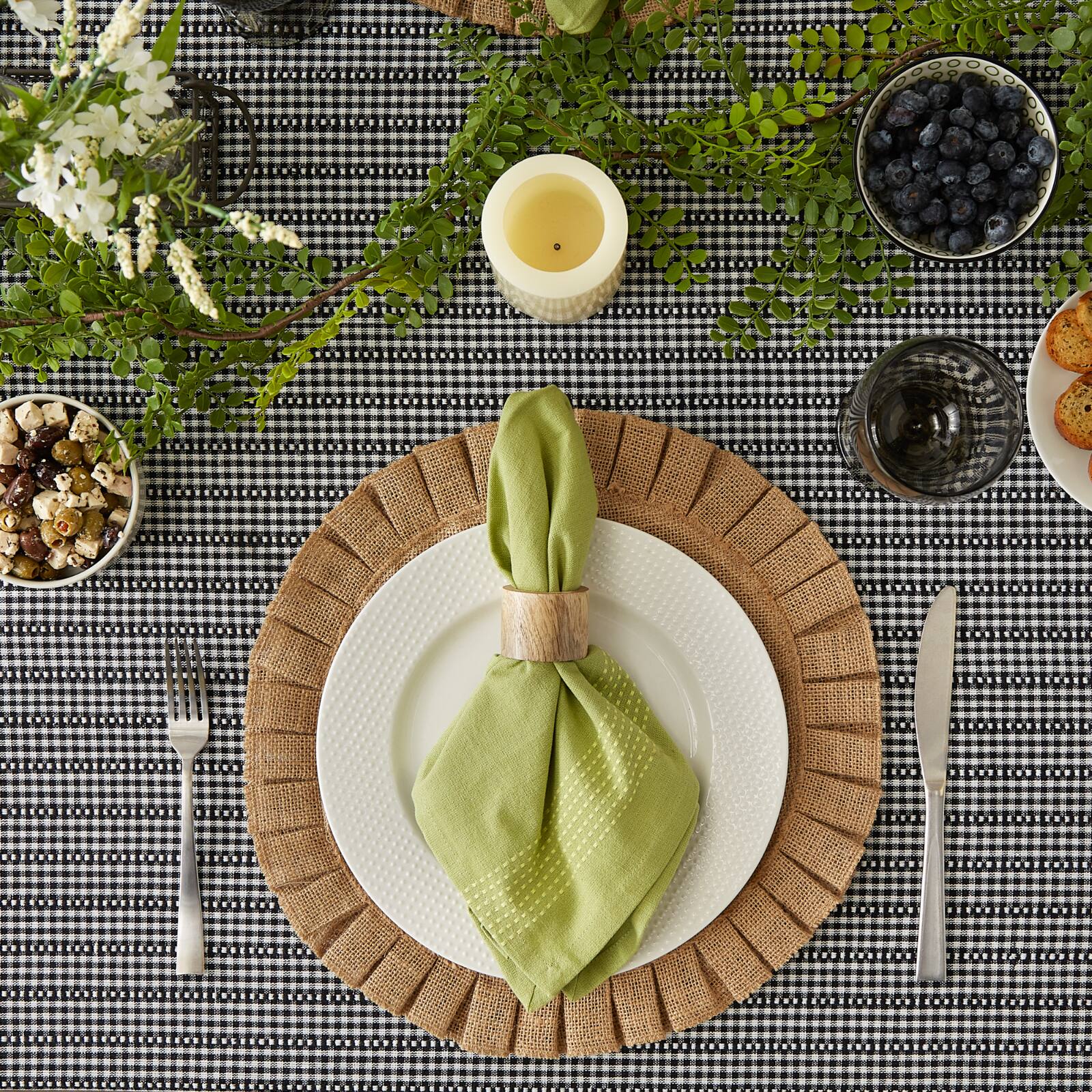 Black Farmhouse Gingham Tablecoth 70" Round