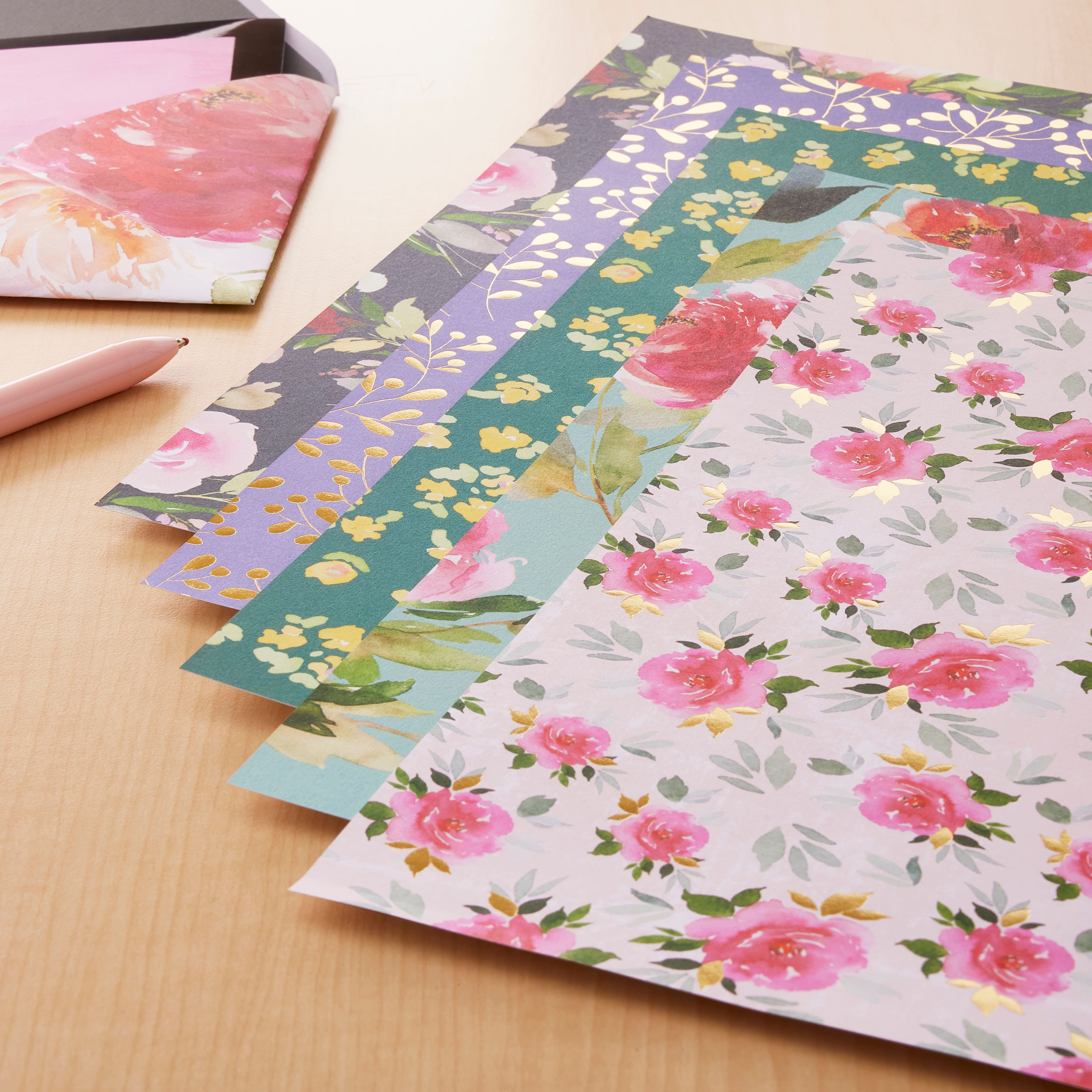 Florals Paper Pad by Recollections&#x2122;, 12&#x22; x 12&#x22;