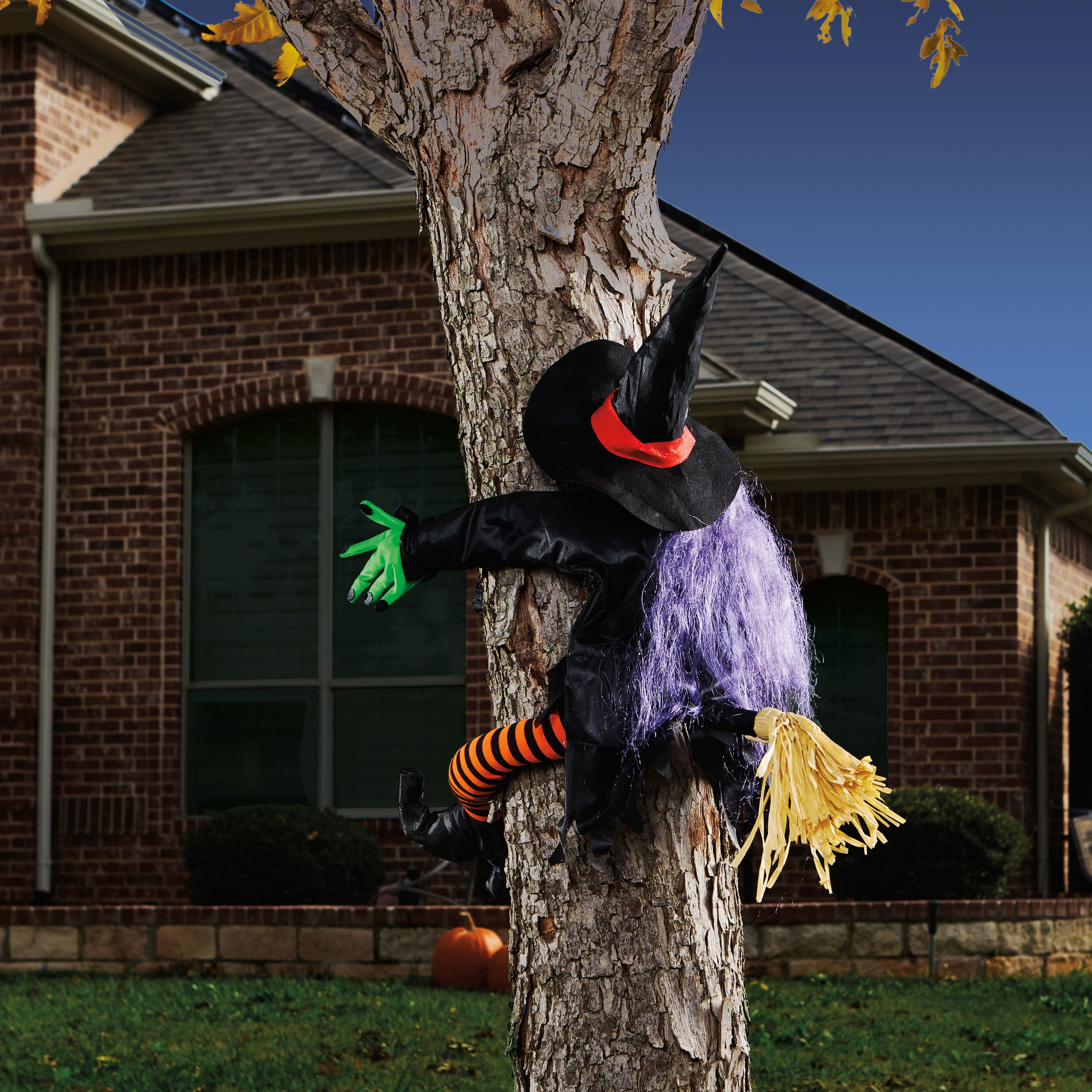 36&#x22; Witch Tree Hugger by Ashland&#xAE;