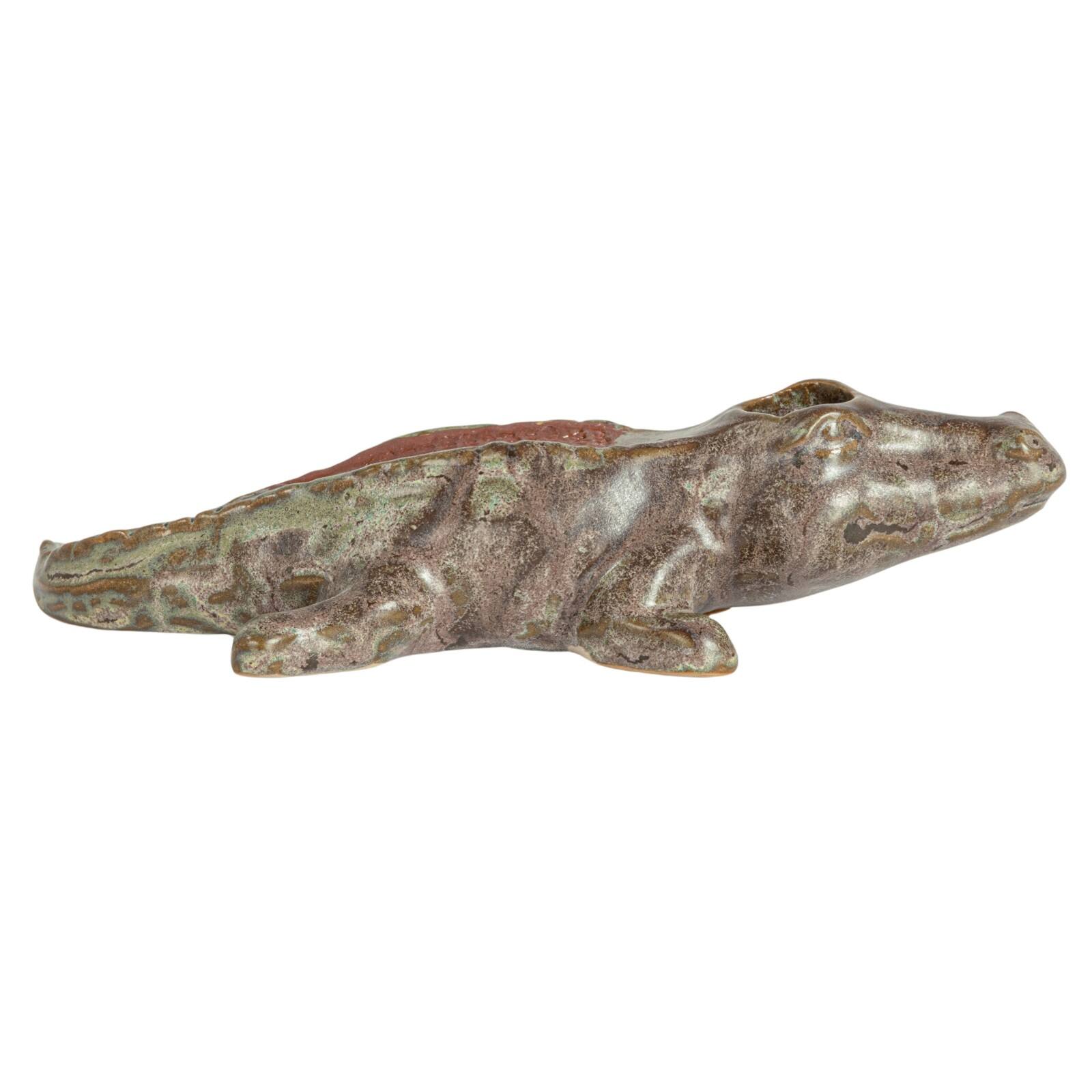 Hello Honey&#xAE; 6.5&#x22; Green Stoneware Alligator Match Holder
