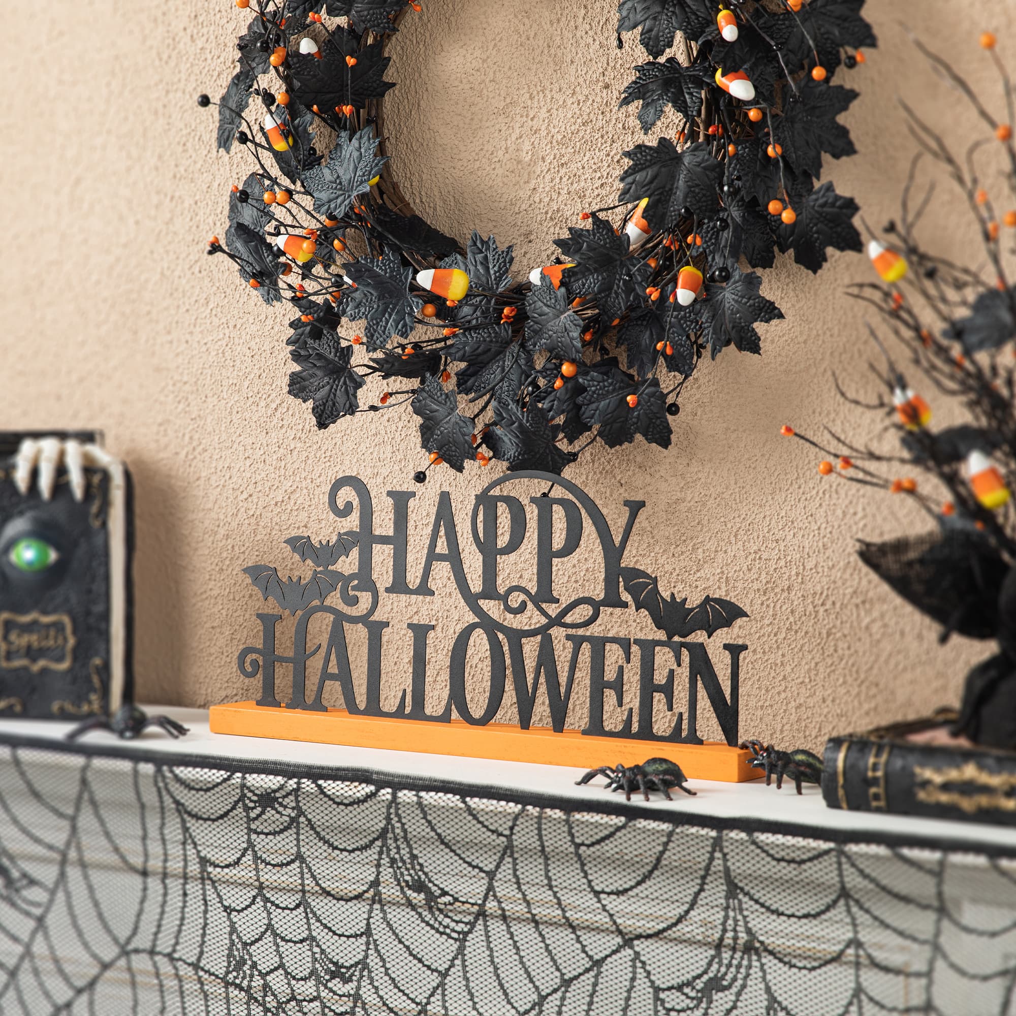 Glitzhome&#xAE; 18&#x22; Happy Halloween Wood and Metal Table D&#xE9;cor