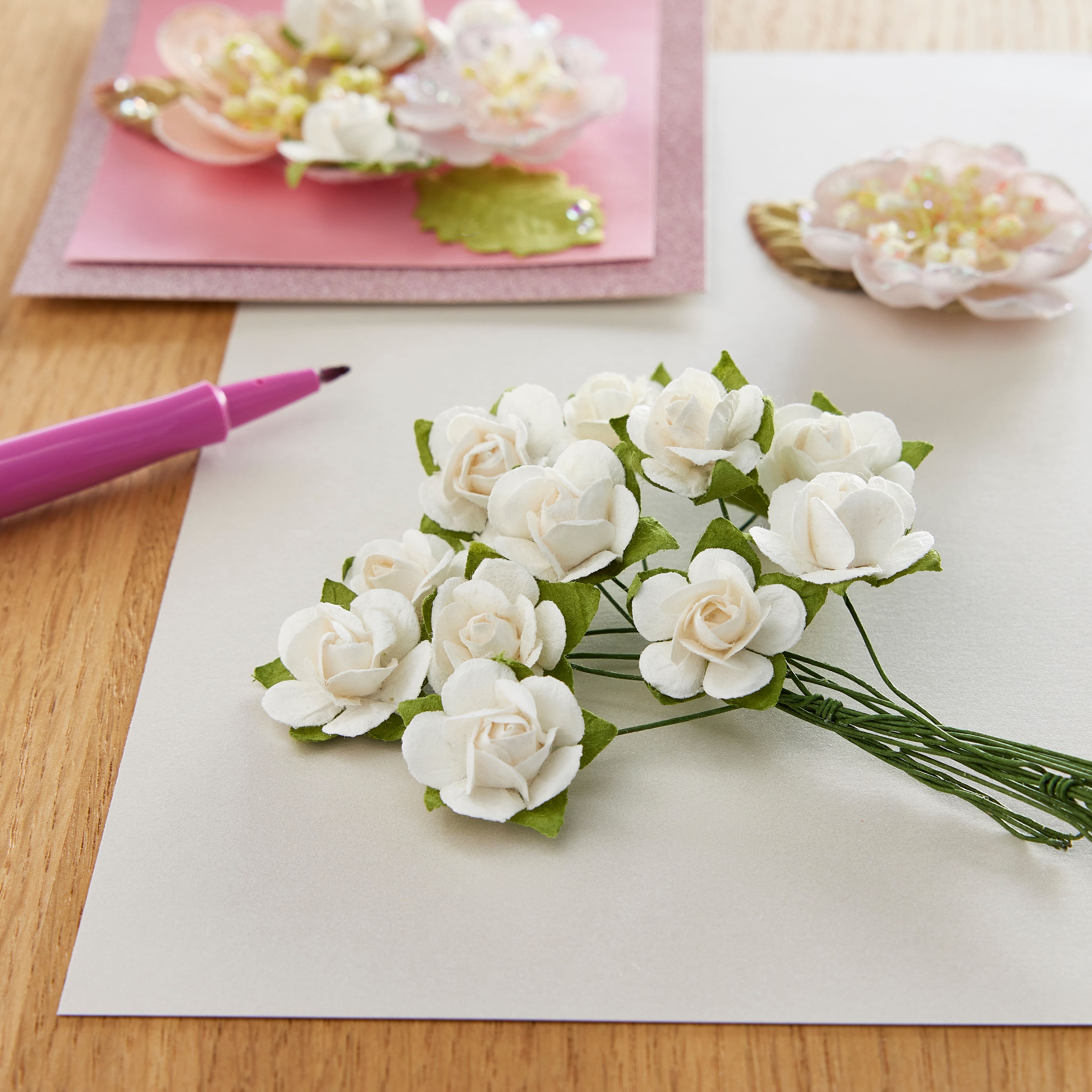 Pearl Mini Roses by Recollections&#x2122;