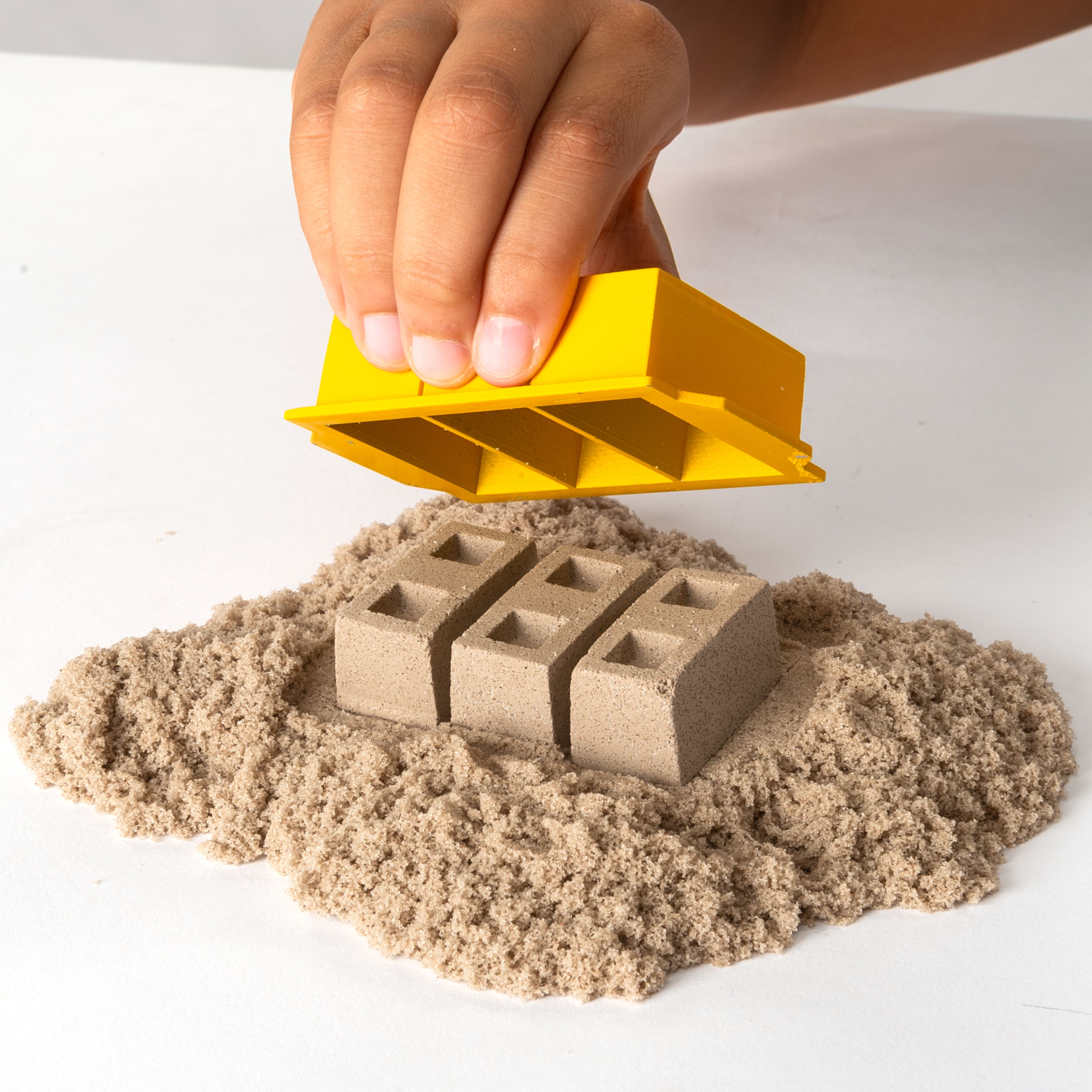 Kinetic Sand&#x2122; Dig &#x26; Demolish