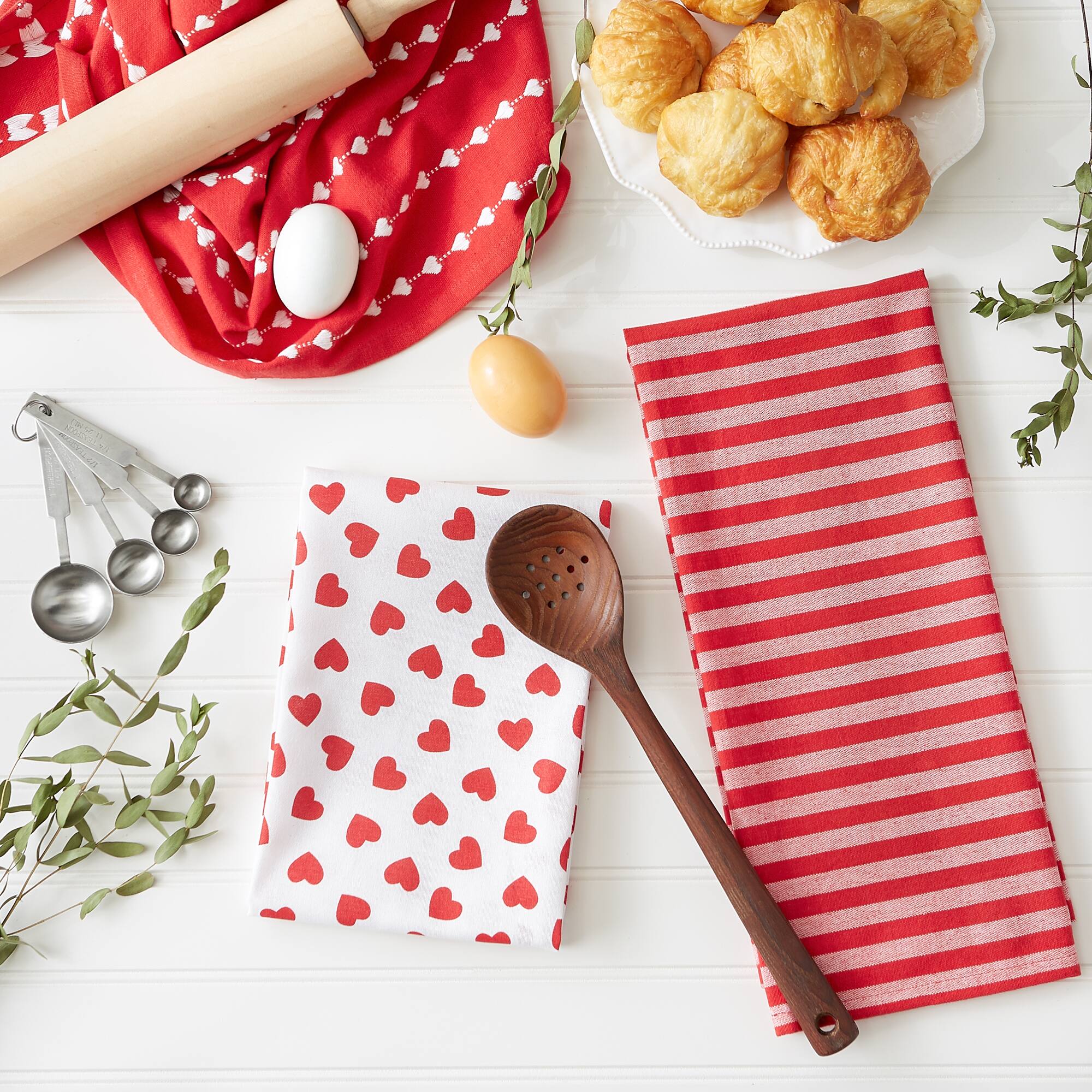 Assorted Dobby Hearts Dishtowel (Set of 3)