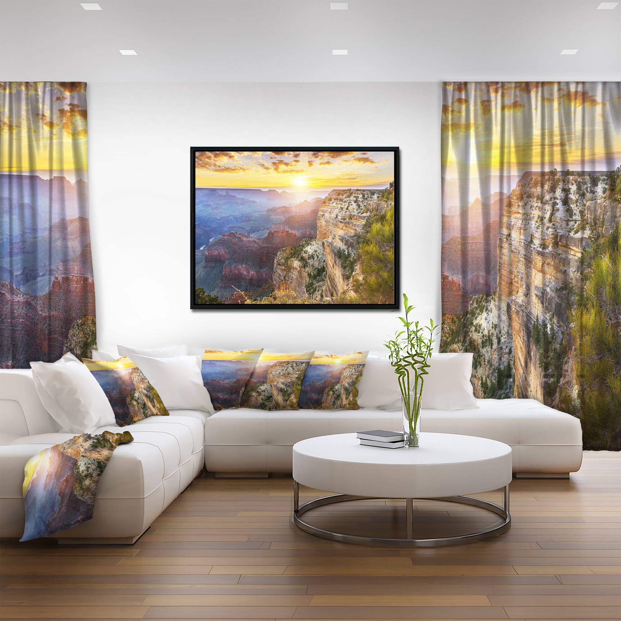 Designart - Grand Canyon Landscape - Photography Canvas Art Print in Black Frame