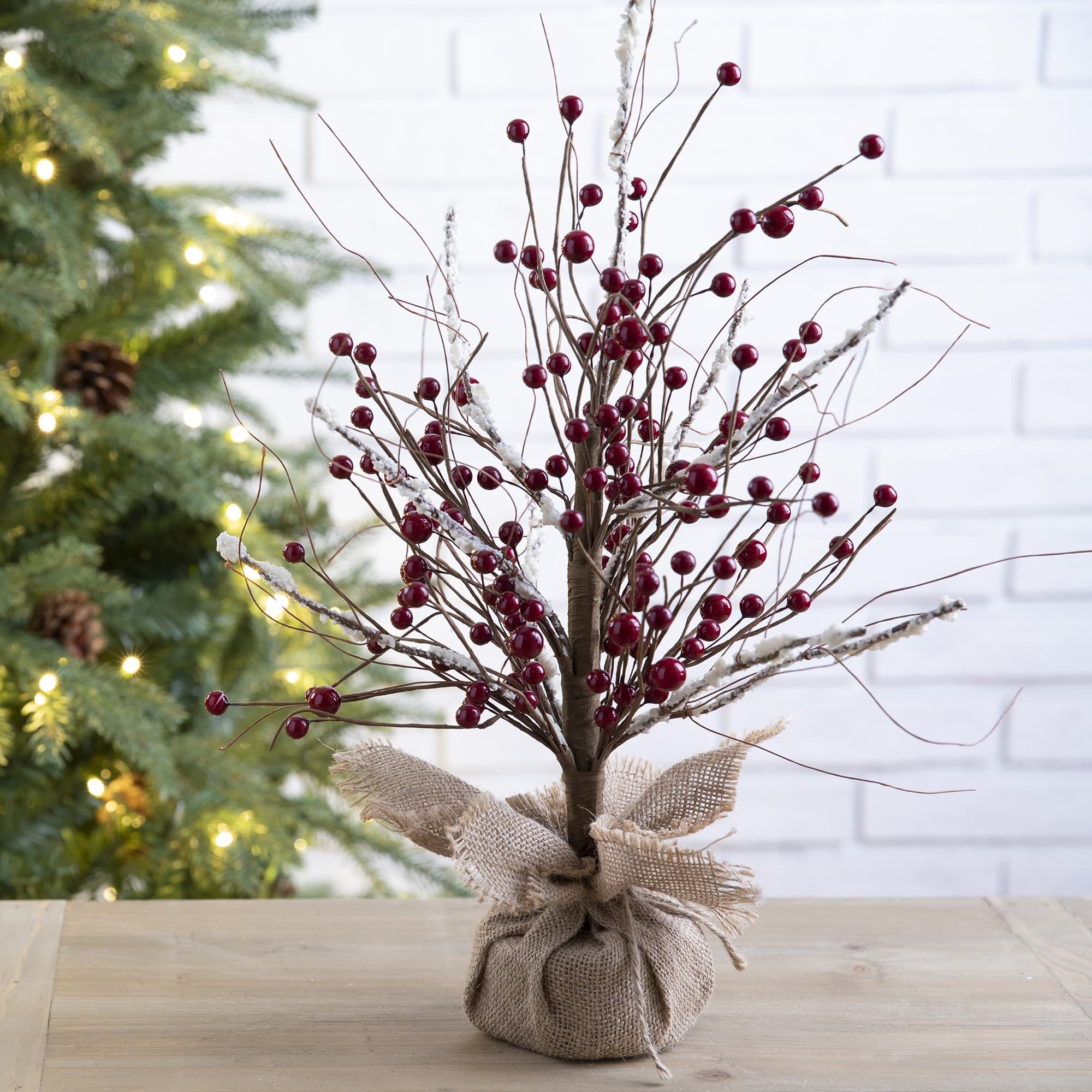 Glitzhome&#xAE; Christmas Red Berry Table Tree