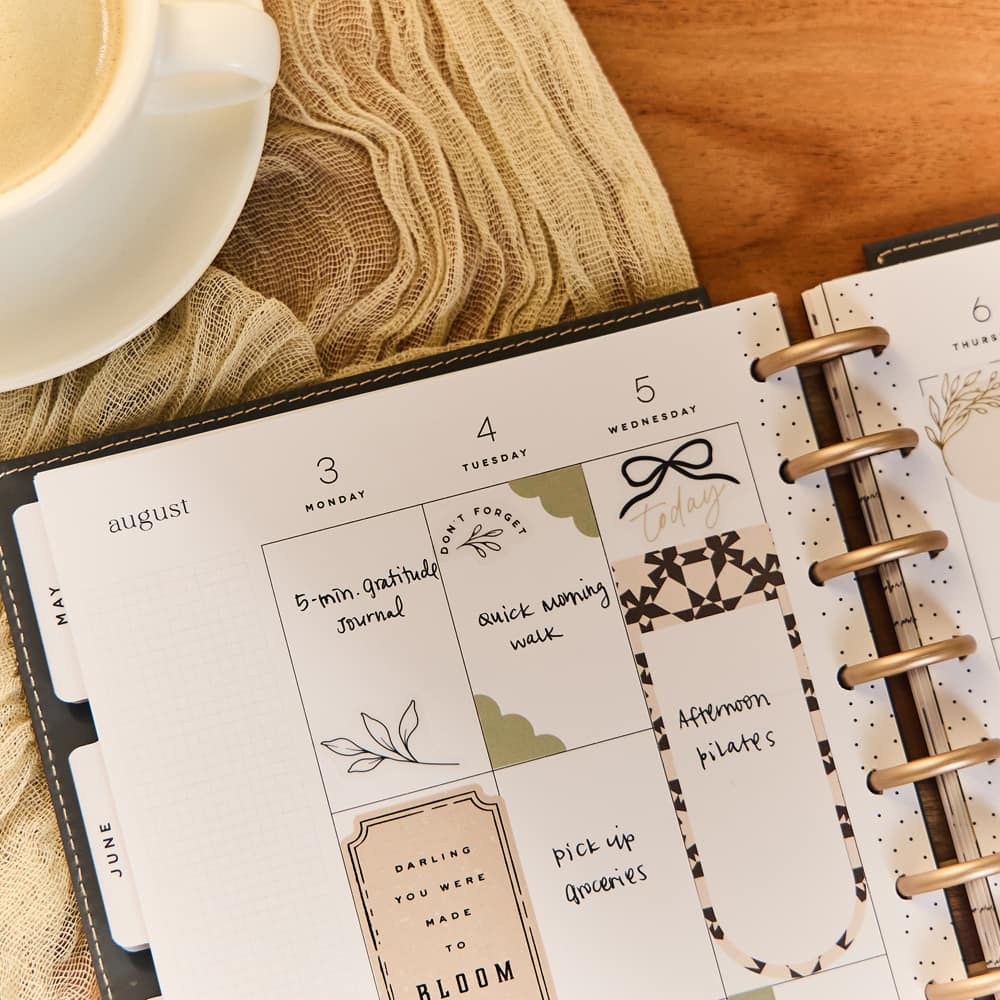The Classic Happy Planner&#xAE; Heritage Charm Premium