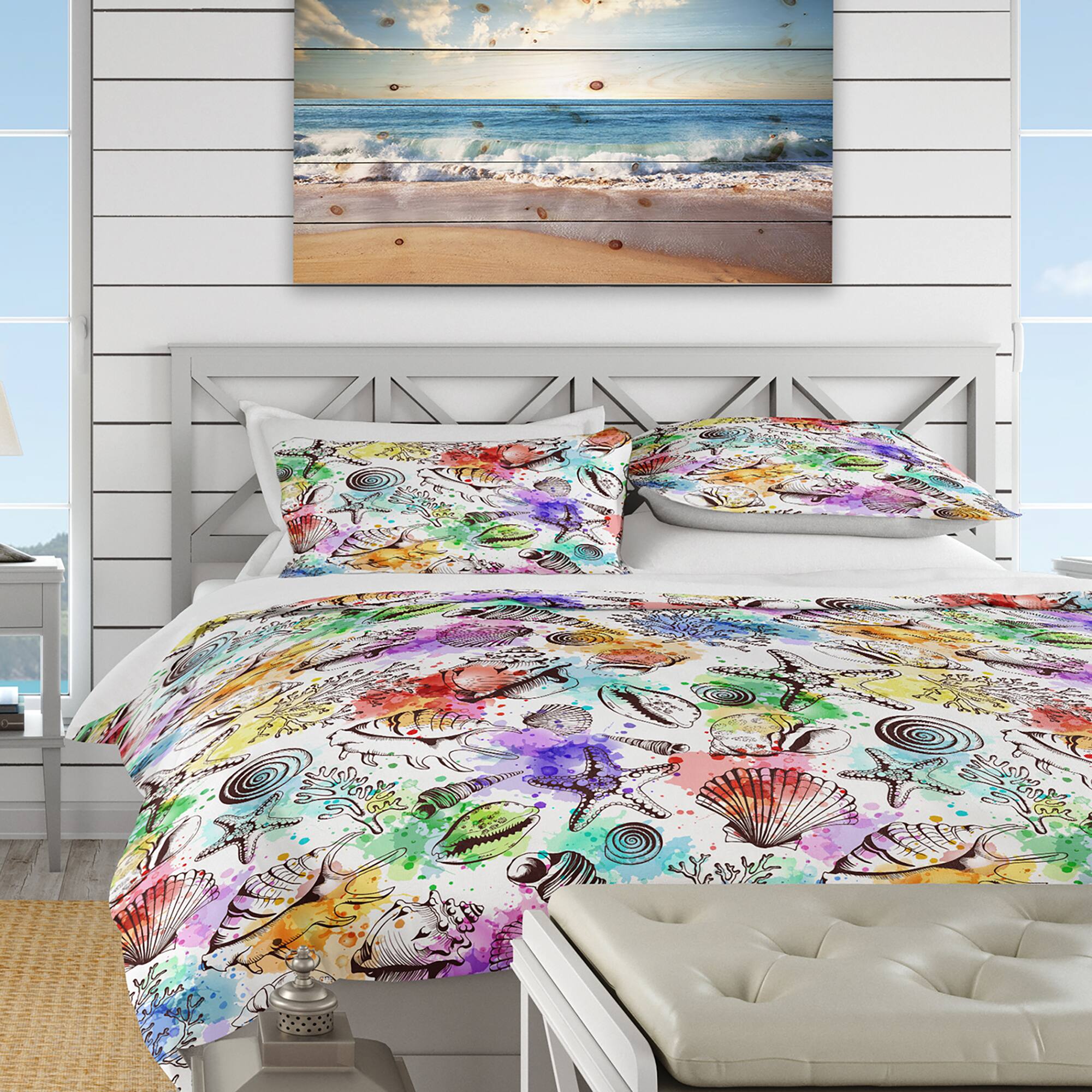 Designart &#x27;Modern Seashells Pattern&#x27; Nautical &#x26; Coastal Bedding Set - Duvet Cover &#x26; Shams