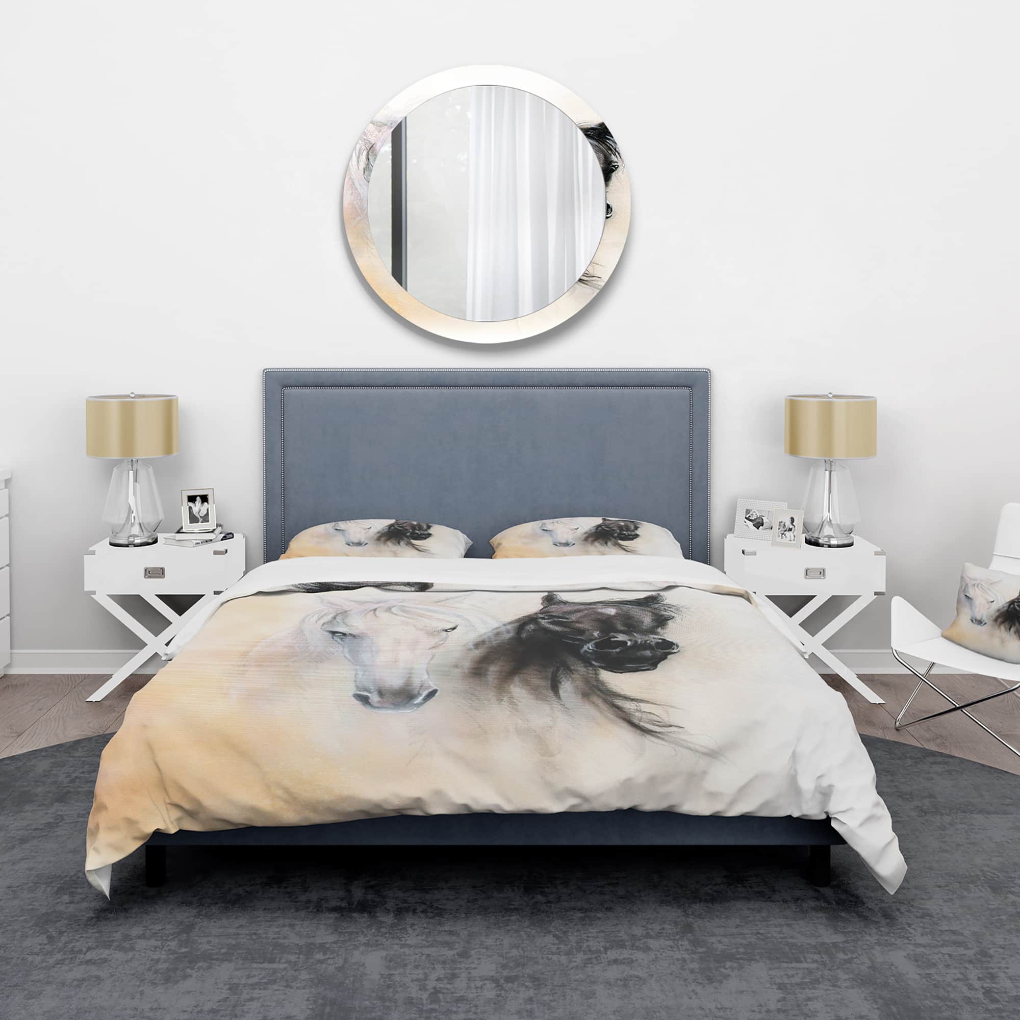 Designart &#x27;Black and White Horse Heads - Animal Duvet Cover Set