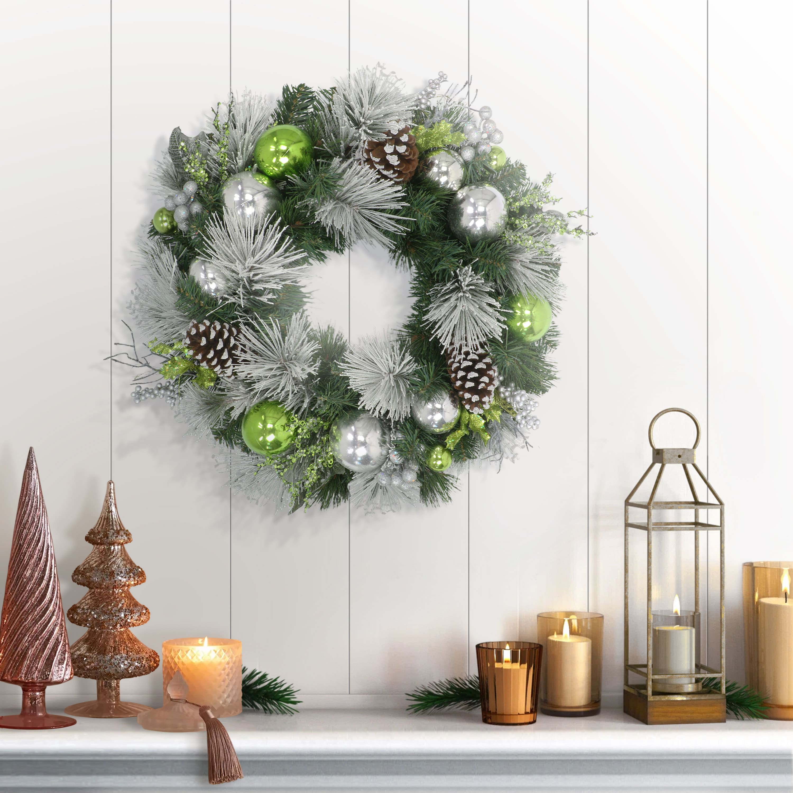 24&#x22; Green &#x26; Silver Ornament Decorated Wreath