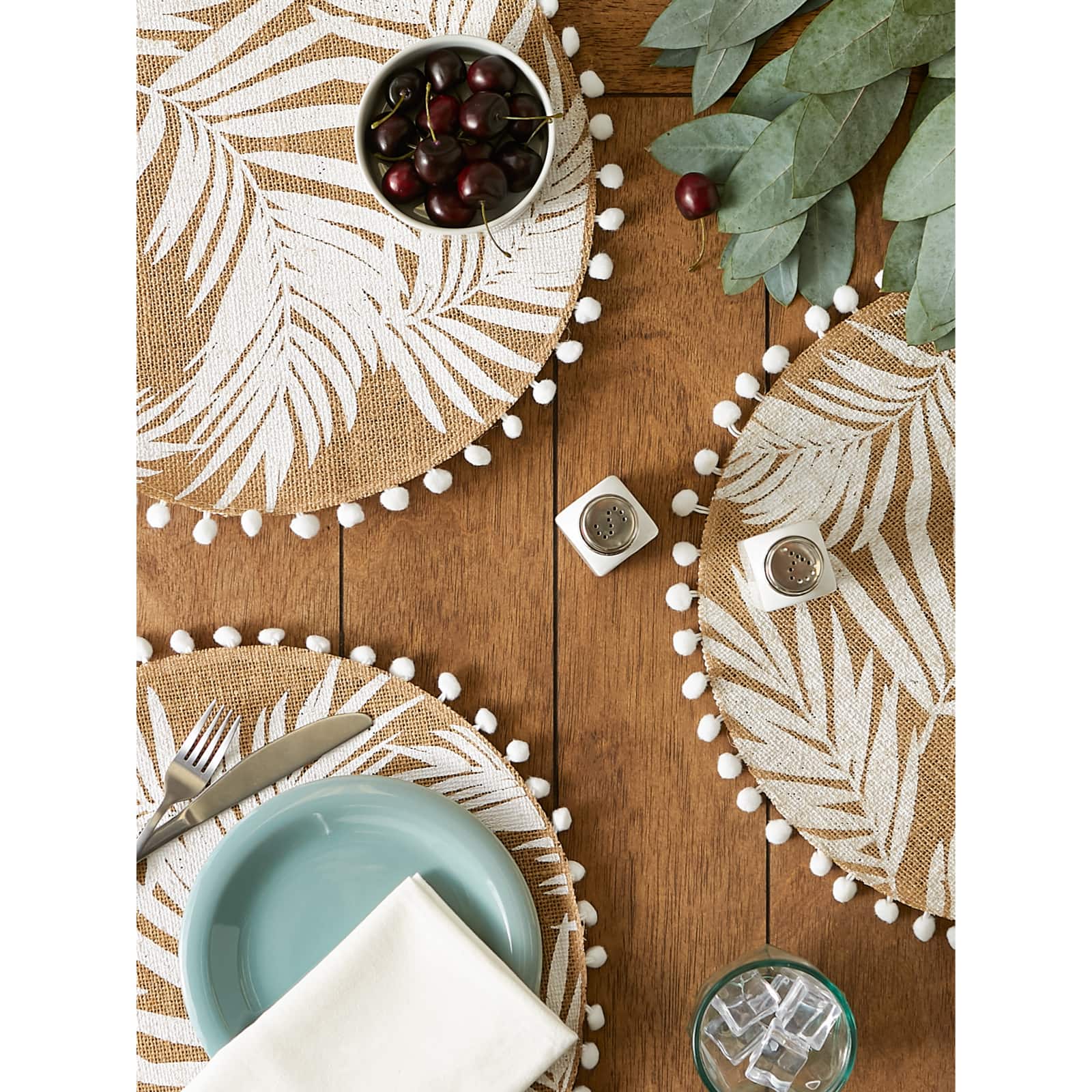 White Fern Print On Natural Round Jute Placemat (Set of 6)