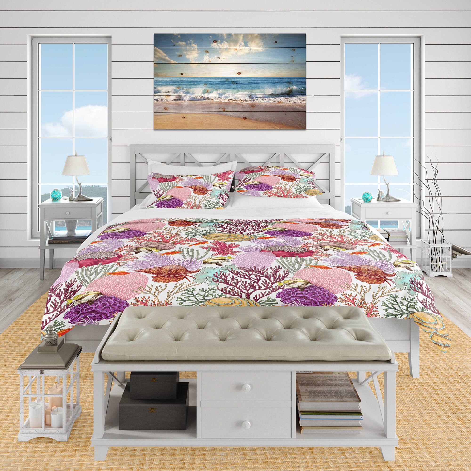 Designart &#x27;Coral Reef and Fishes Pattern&#x27; Nautical &#x26; Coastal Bedding Set - Duvet Cover &#x26; Shams