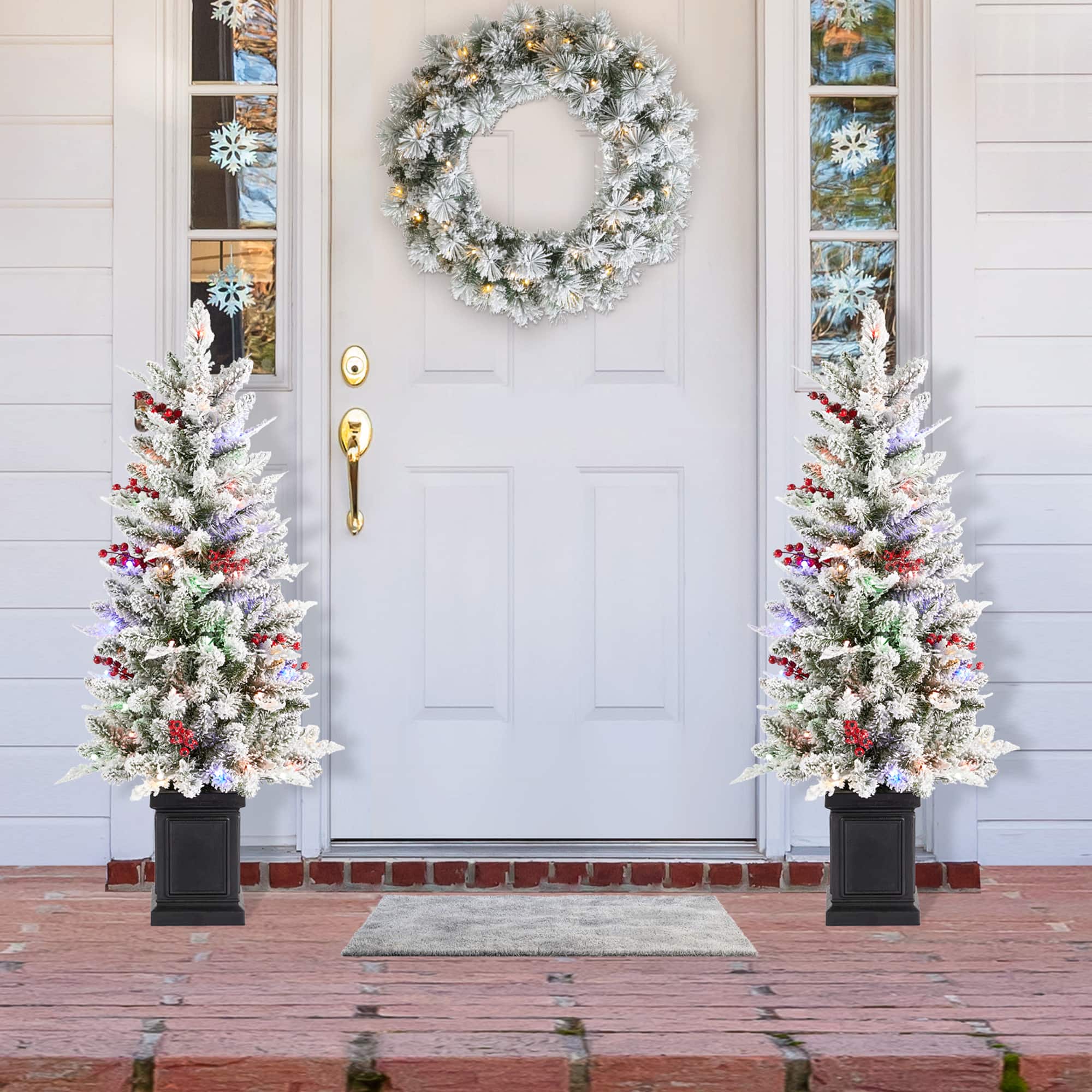 Glitzhome&#xAE; 4ft Pre-Lit Flocked Artificial Christmas Porch Tree, Multi-color LED Lights