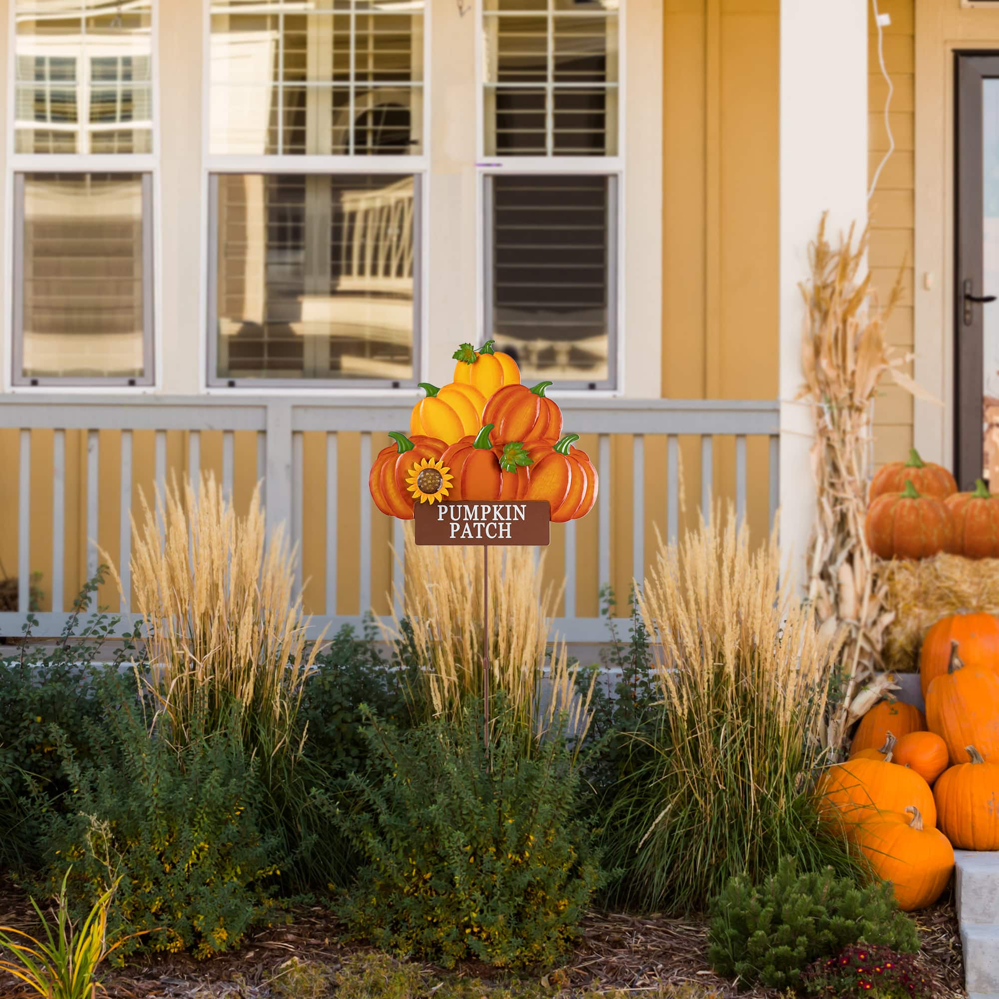 Glitzhome&#xAE; 42&#x22; Fall Metal Pumpkins Stack Yard Stake